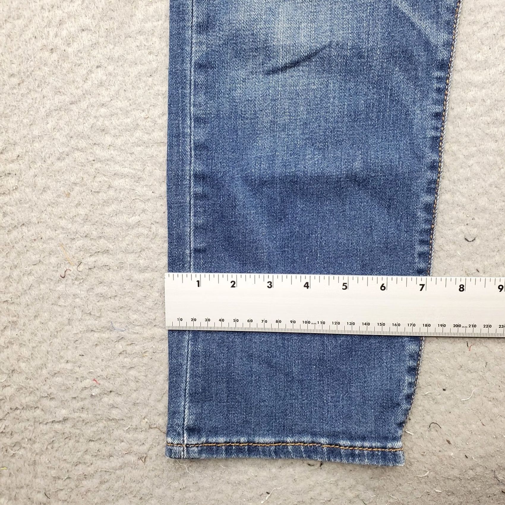 Levi's Levi's Wedgie Straight Jeans Mens 28x26 Blue Denim Red Tab Button Fly 5-Pocket Jeans Mens Size 28 Blue Size US 28 / EU 44 - 5 Thumbnail
