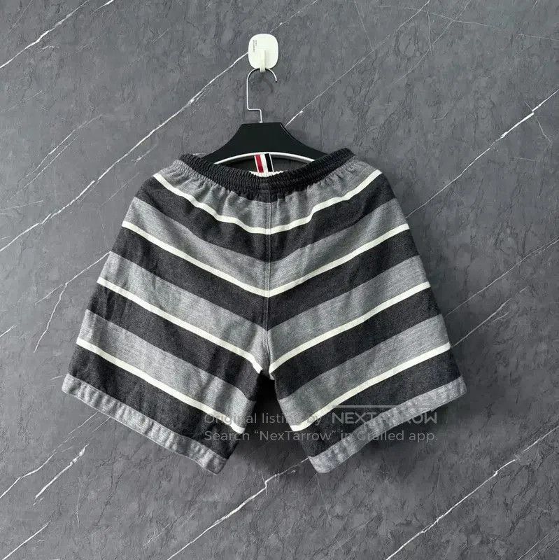 Thom Browne Thom Browne Men's Striped Cotton Shorts . Size US 32 / EU 48 - 2 Thumbnail