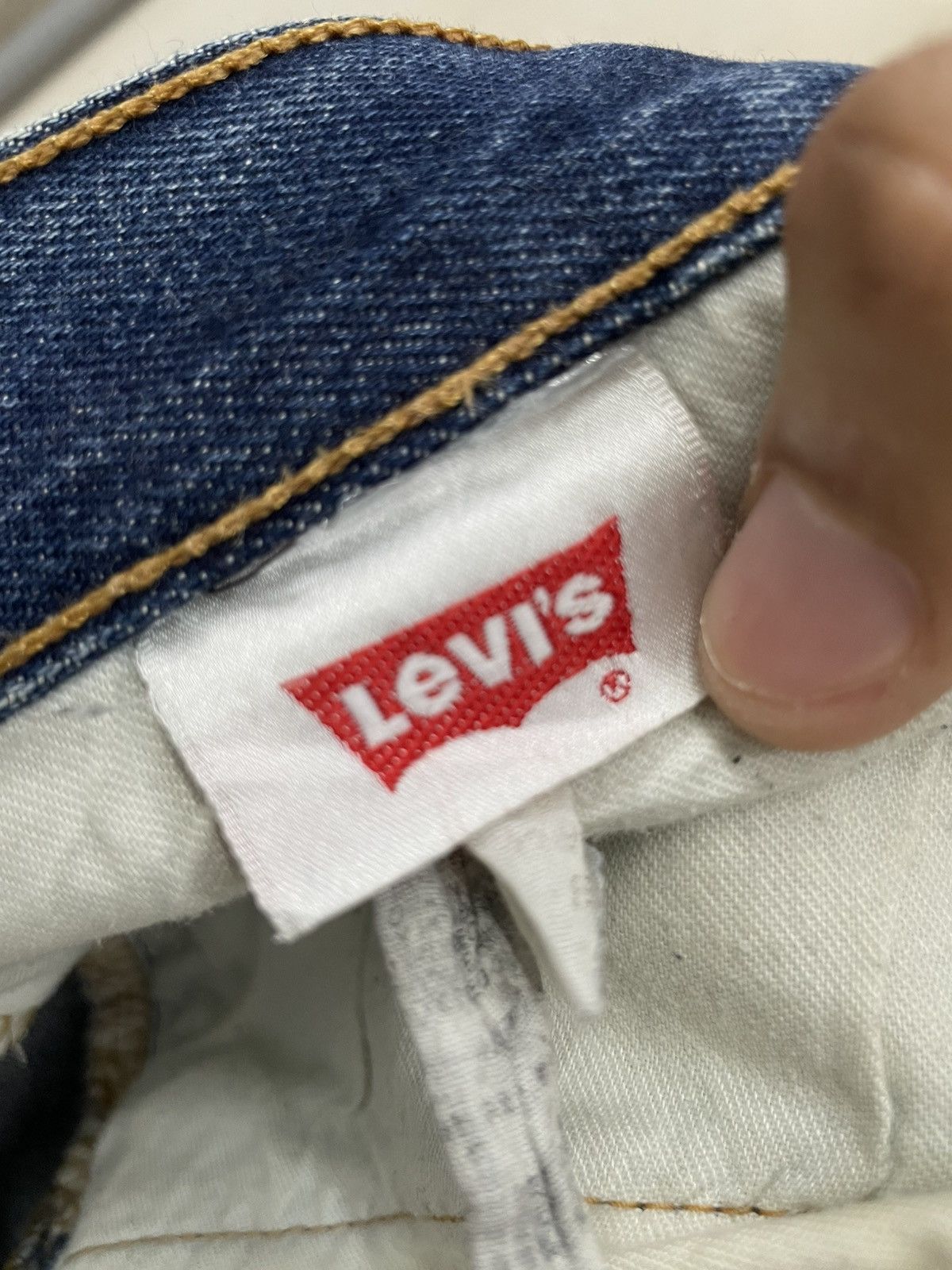 Levi's × Vintage Vintage Y2K Levis 501 Whisker Light Wash Minor Distressed Size US 32 / EU 48 - 20 Thumbnail