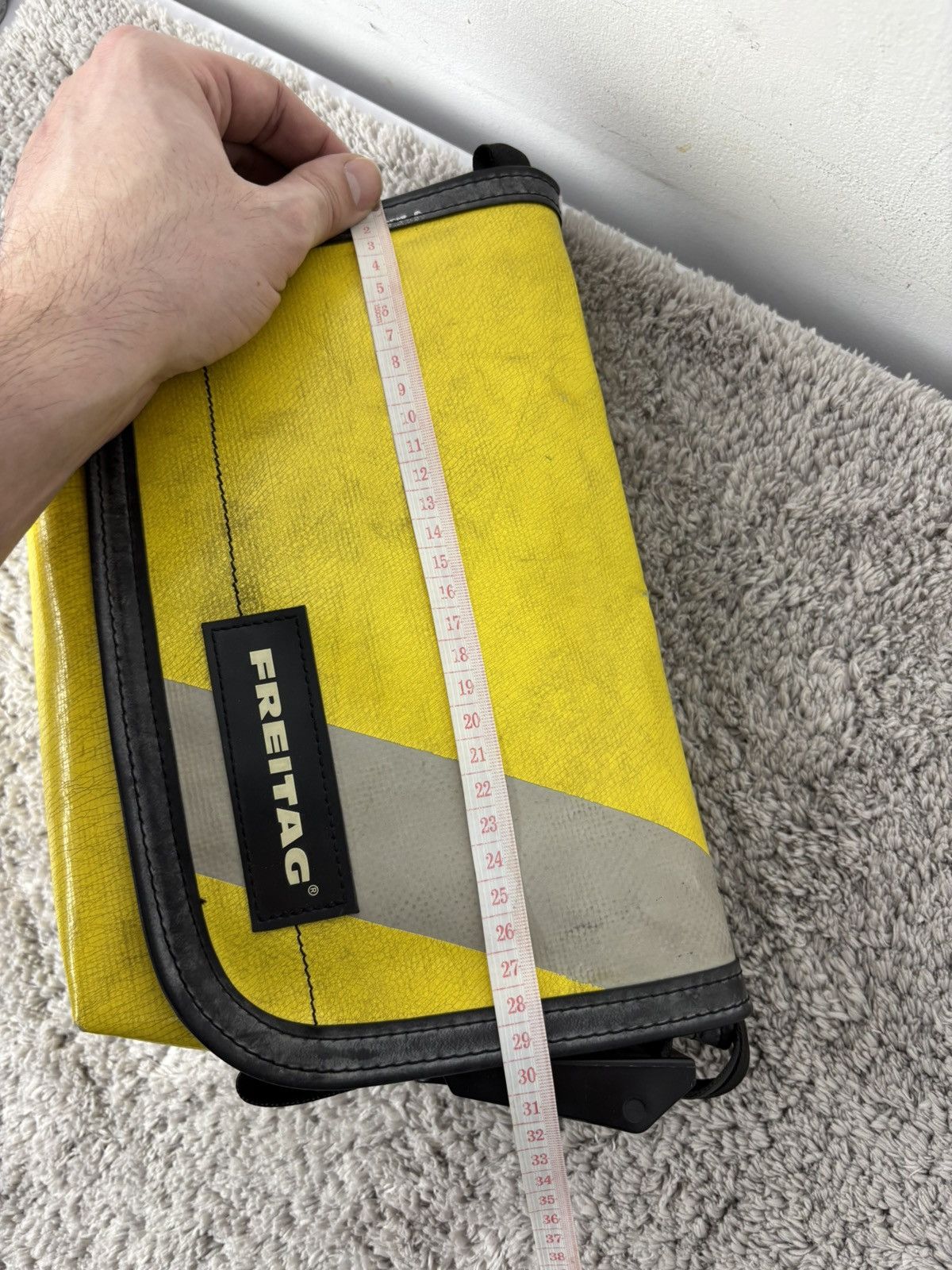 Freitag × Japanese Brand Freitag Recycled Messenger Crossbody Bag Size ONE SIZE - 13 Thumbnail