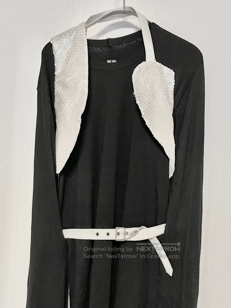 Comme des Garcons Comme Des Garcons Embroidered patch vest, sheepskin belt, Size XS / US 0-2 / IT 36-38 - 1 Thumbnail