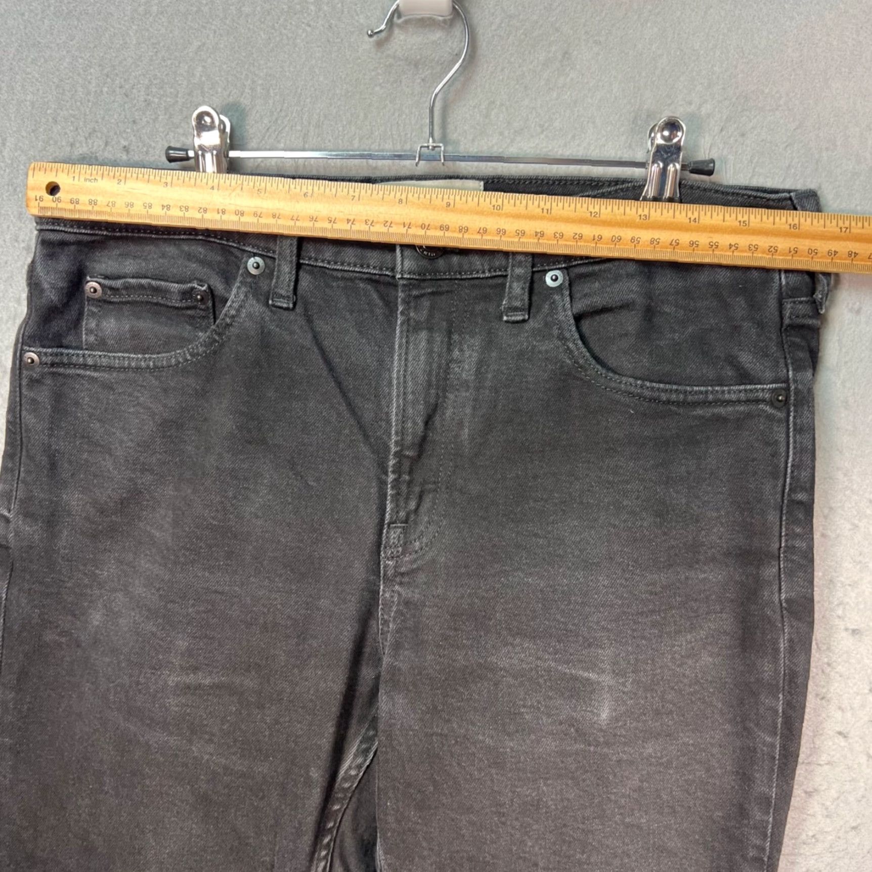 Everlane Everlane Jeans Slim 31 x 28 The Straight Denim Black Organic Cotton Blend 5-Pocket Mens Size US 31 - 5 Thumbnail