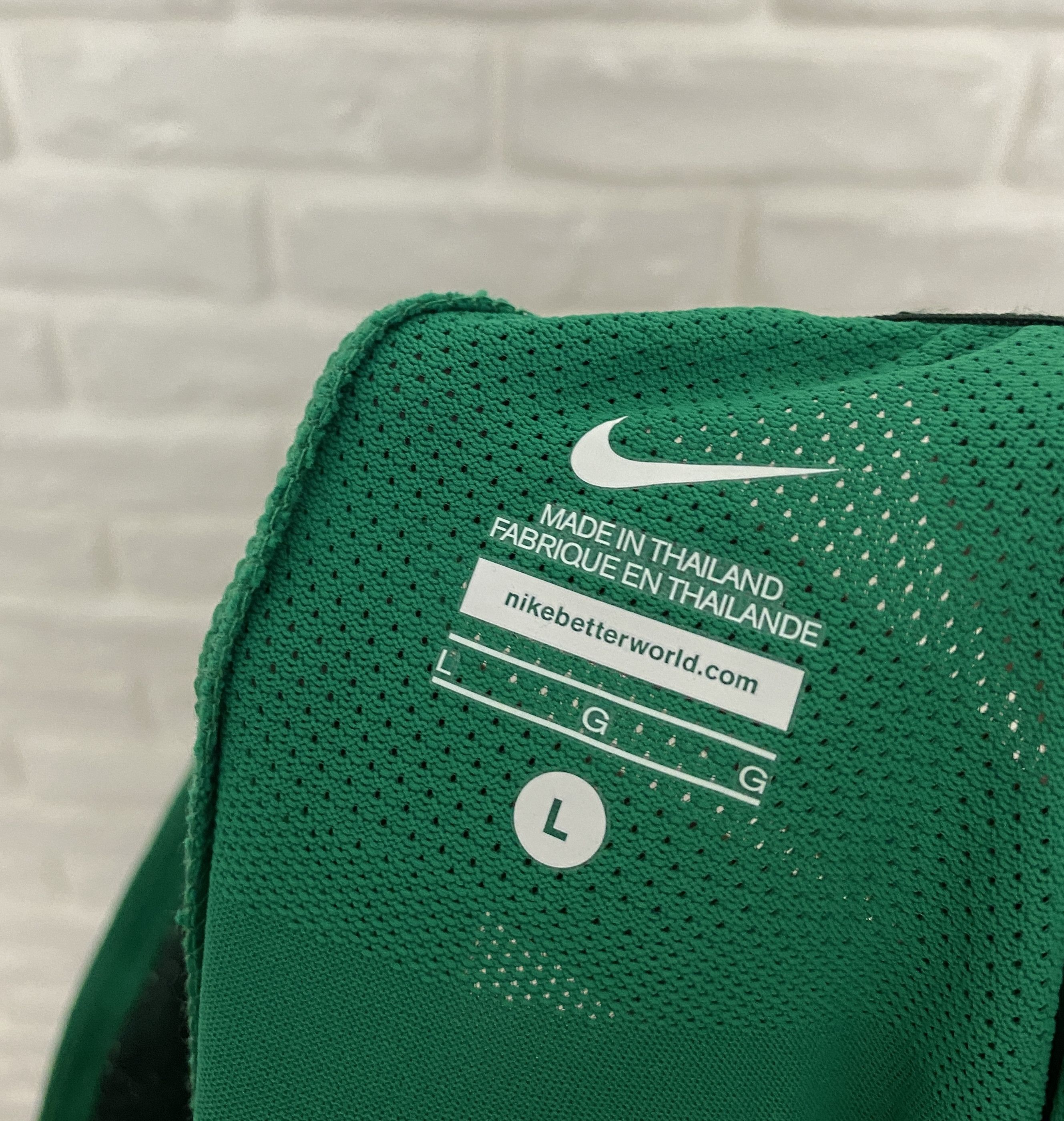 Nike Norway 2016 2017 Goalkeeper Player Issue Shorts Football L Size US 34 / EU 50 - 4 Thumbnail