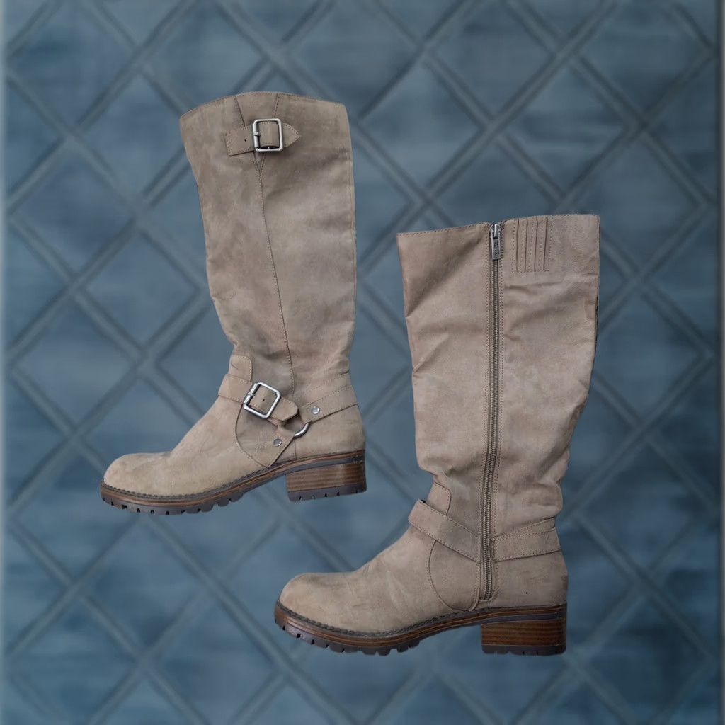 Kenneth Cole Kenneth Cole Reaction Boots Womens 7.5 Beige Knee High Biker Tough Bet Low Block Heel Zip Size US 8 / IT 38 - 1 Thumbnail