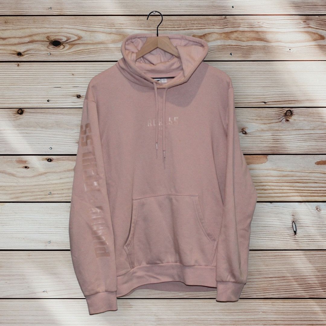 Puma Puma Reckless Pink Minimalist Hoodie Size US L / EU 52-54 / 3 - 1 Thumbnail