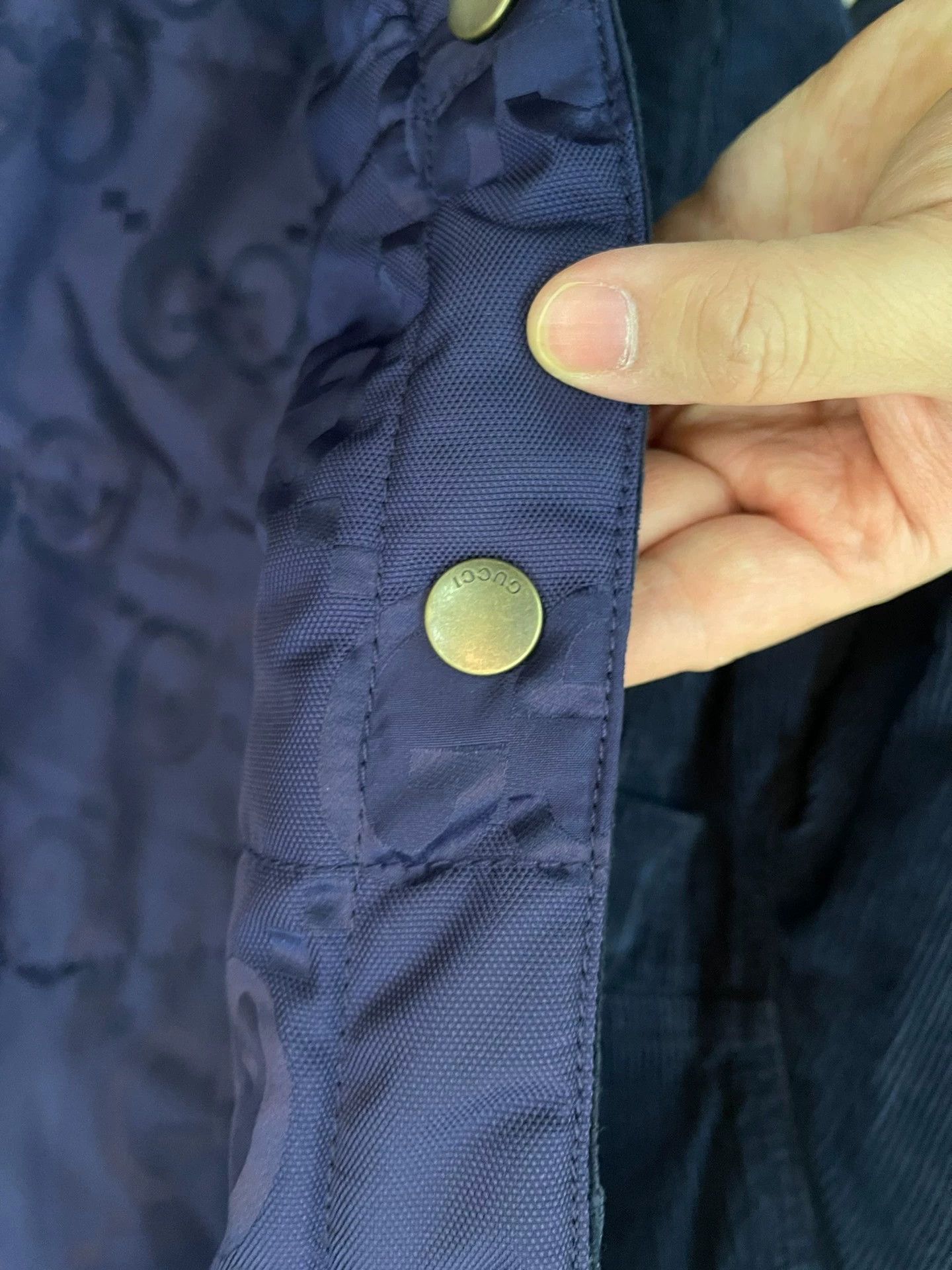 Gucci Gucci Double-Face Logo Corduroy Jacket 48 Worn Size US M / EU 48-50 / 2 - 7 Thumbnail
