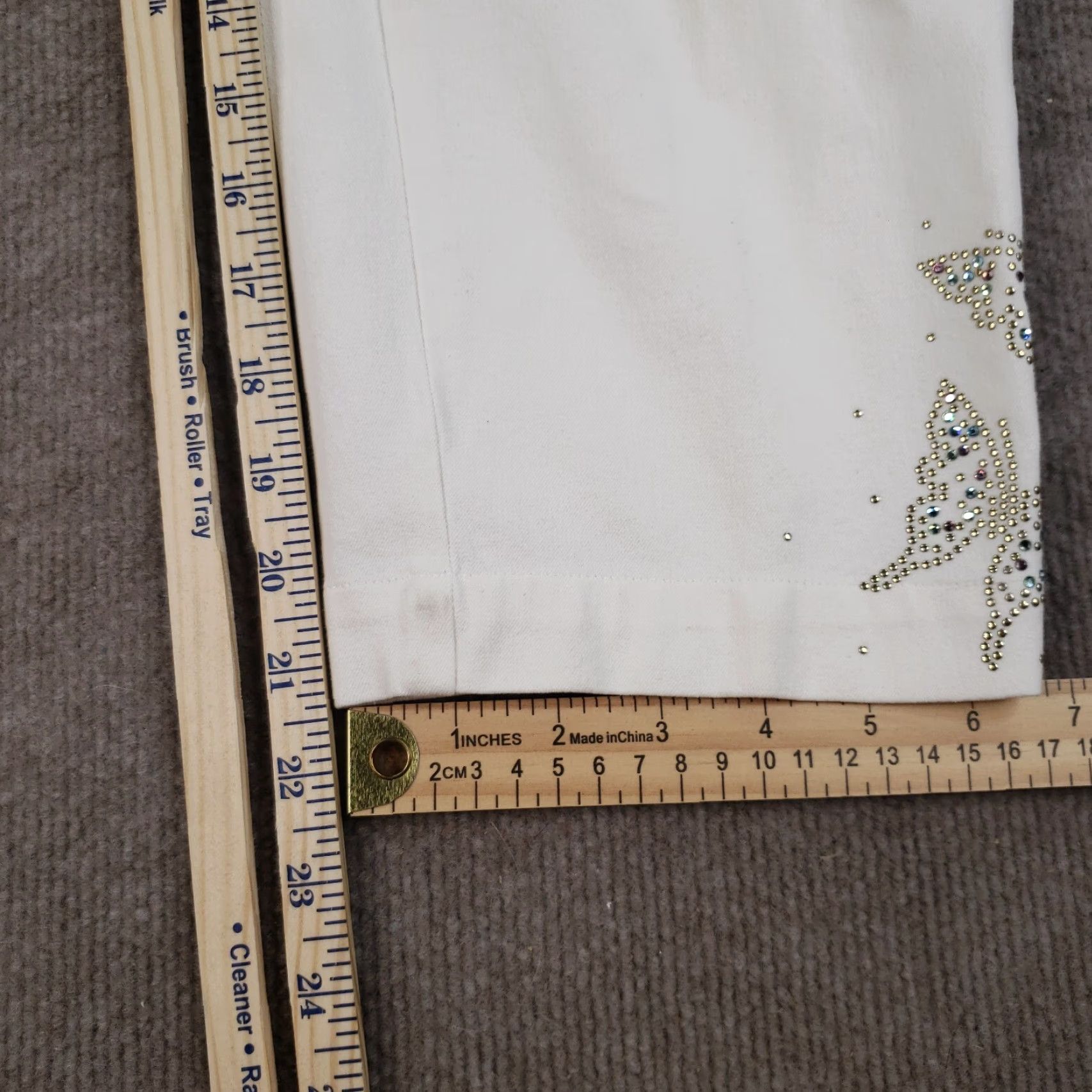 Vintage St John Sport Womens Capri Pants 10 White Stretch Cropped Butterfly Studded Size 32" / US 10 / IT 46 - 3 Thumbnail