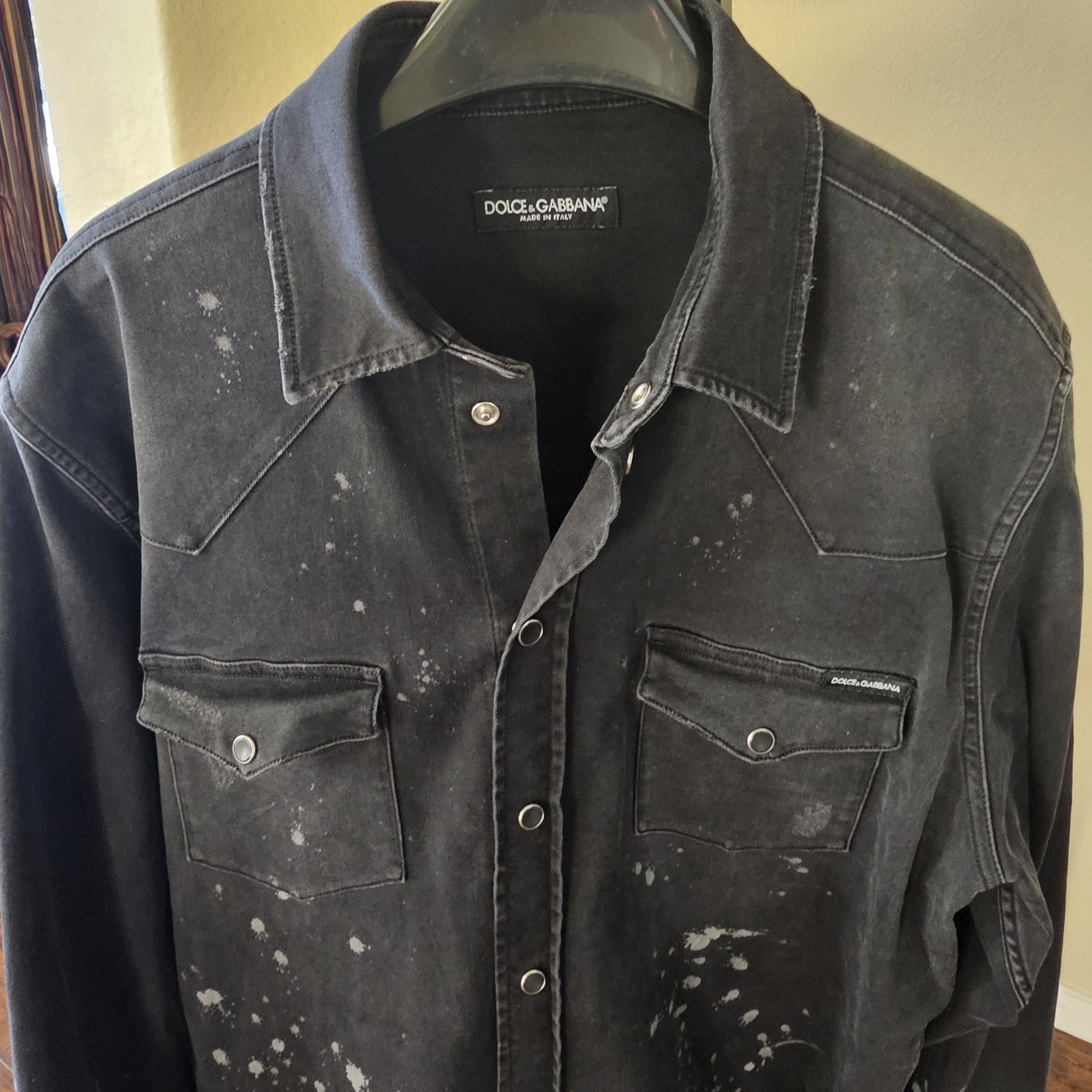 Dolce & Gabbana Dolce & Gabanna Charcoal Distressed Denim Shirt Size 42/L Size US L / EU 52-54 / 3 - 18 Thumbnail