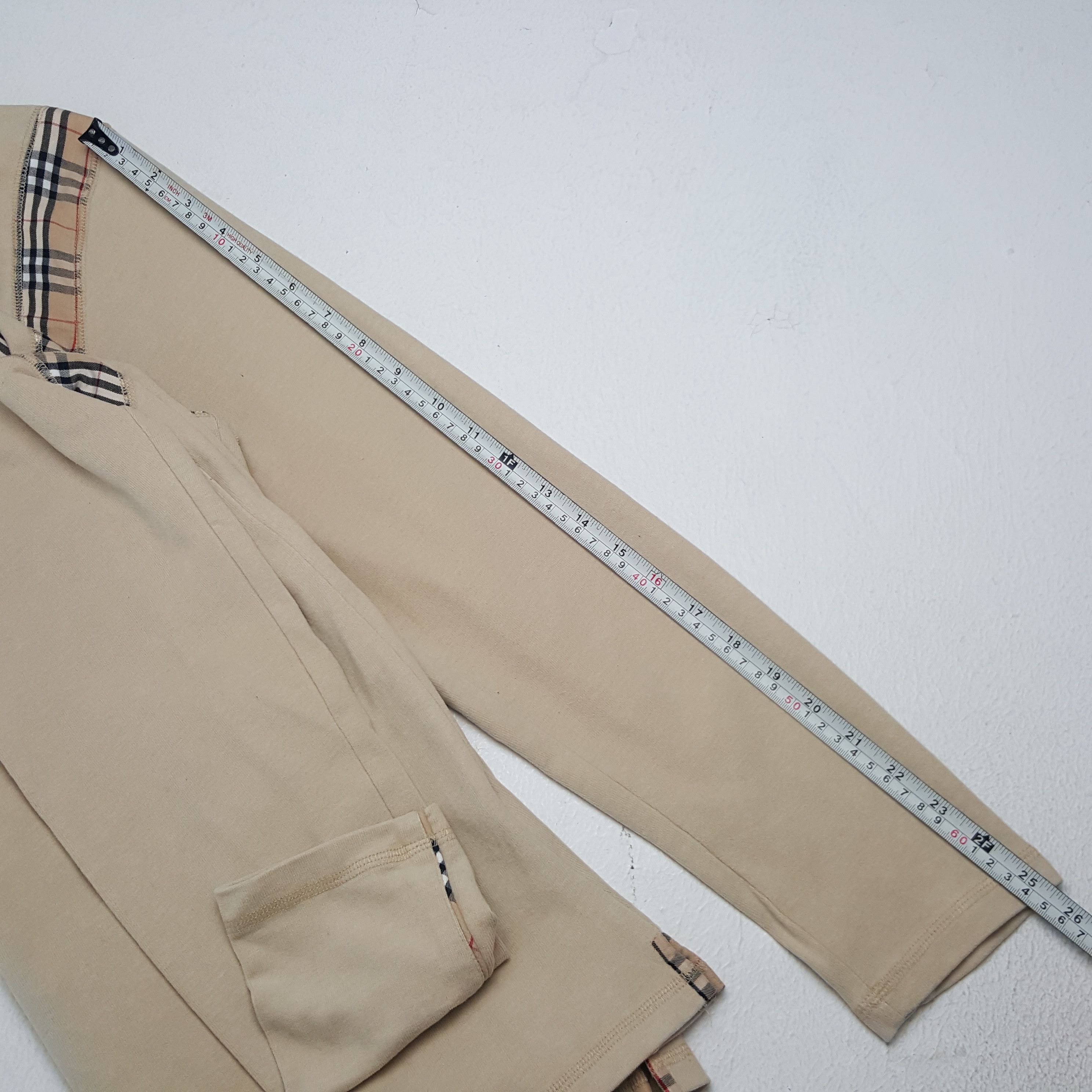 Burberry × Vintage Vintage Burberry London Nova Check Tshirt Size US M / EU 48-50 / 2 - 6 Thumbnail