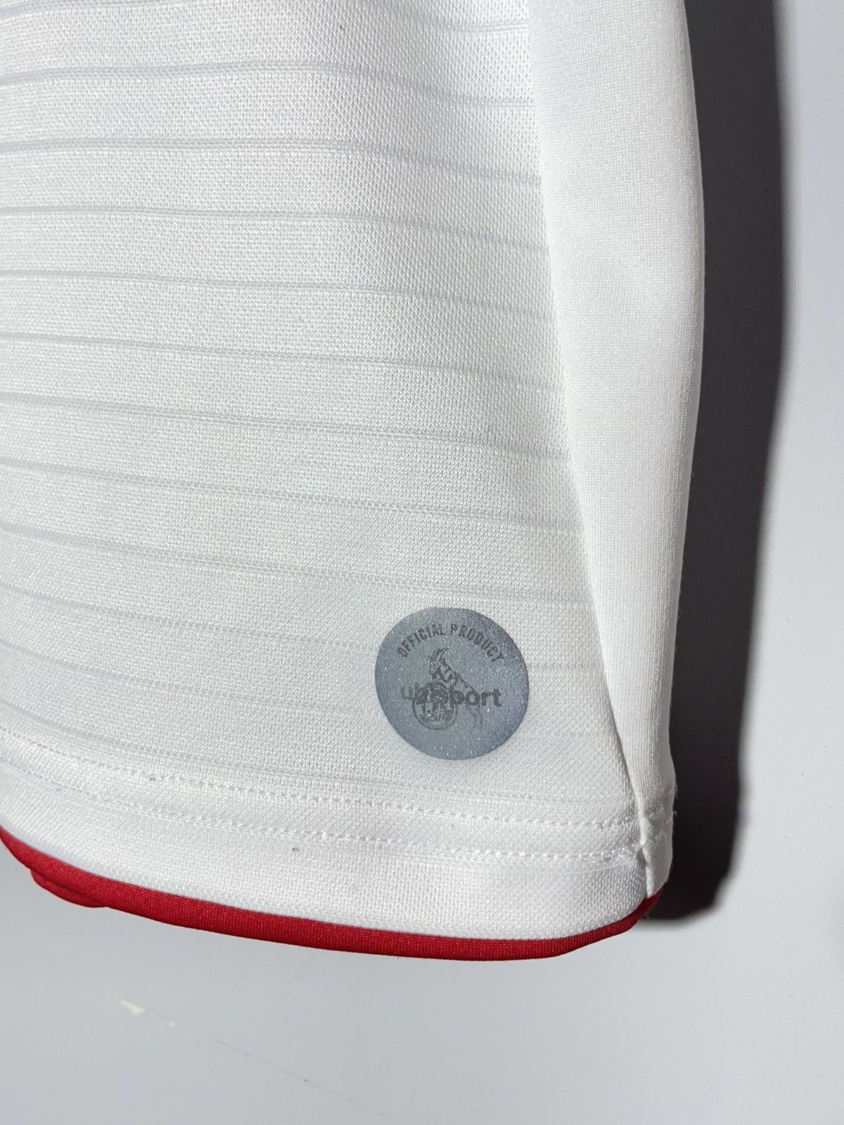 Other FC Köln Hummel 2019/20 Home Football Shirt Size US L / EU 52-54 / 3 - 4 Thumbnail