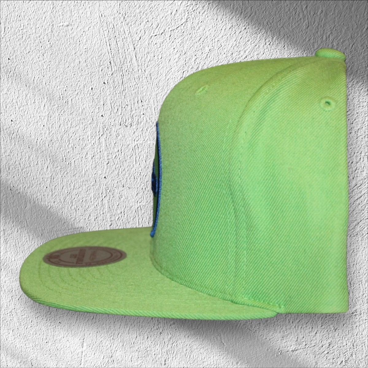 Mitchell & Ness Atlanta Hawks 2-Tone Retro Throwback Snapback Hat Size ONE SIZE - 2 Thumbnail