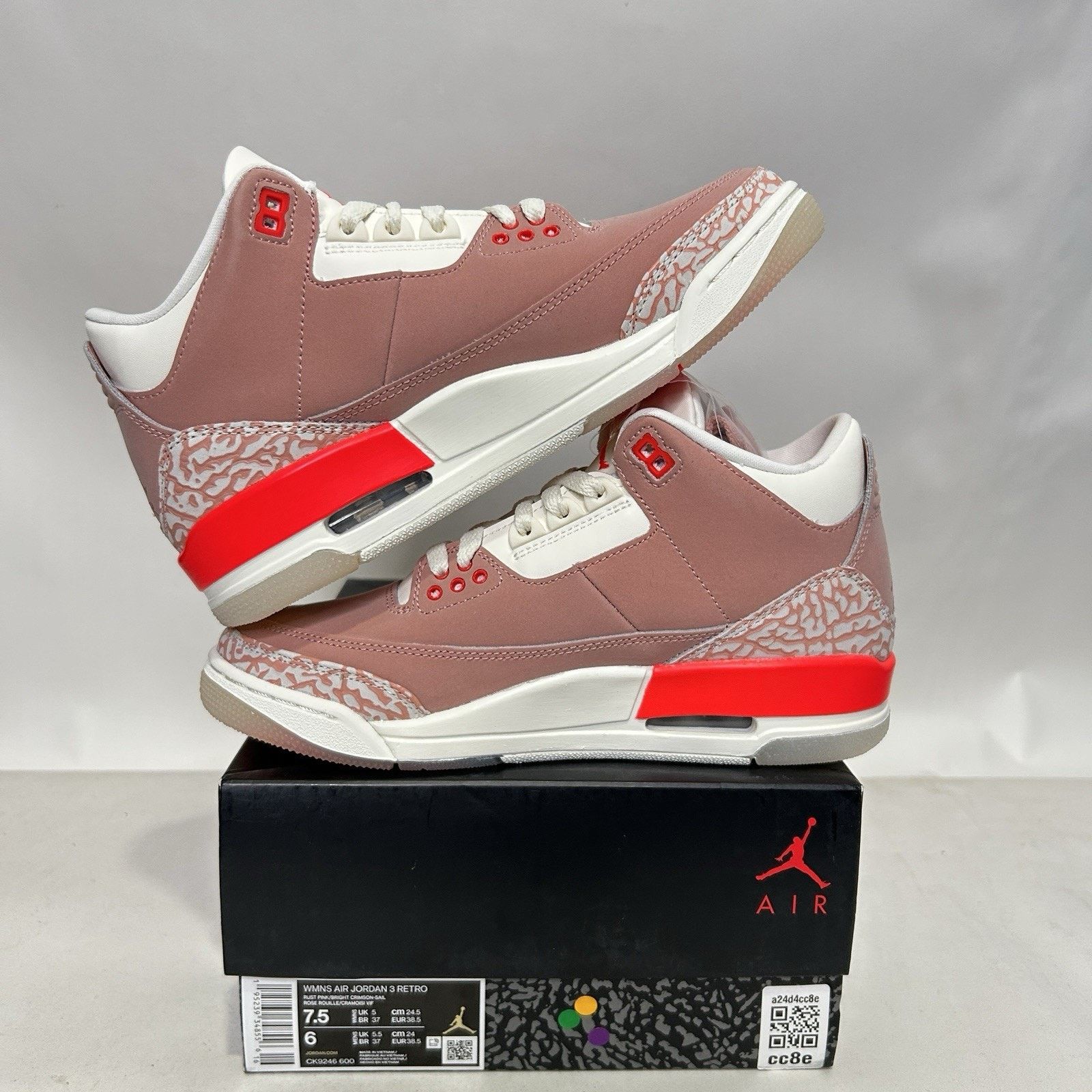 Jordan Brand Nike Air Jordan 3 Retro WMNS “Rust Pink” Size US 7.5 / IT 37.5 - 3 Thumbnail