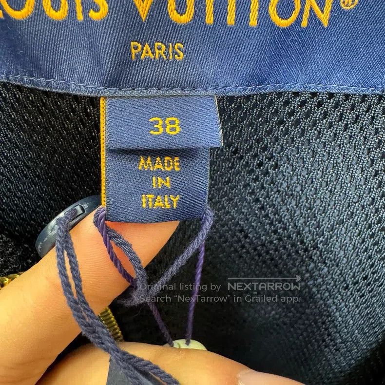 Louis Vuitton Louis Vuitton Black full print assault jacket Size XS / US 0-2 / IT 36-38 - 4 Thumbnail