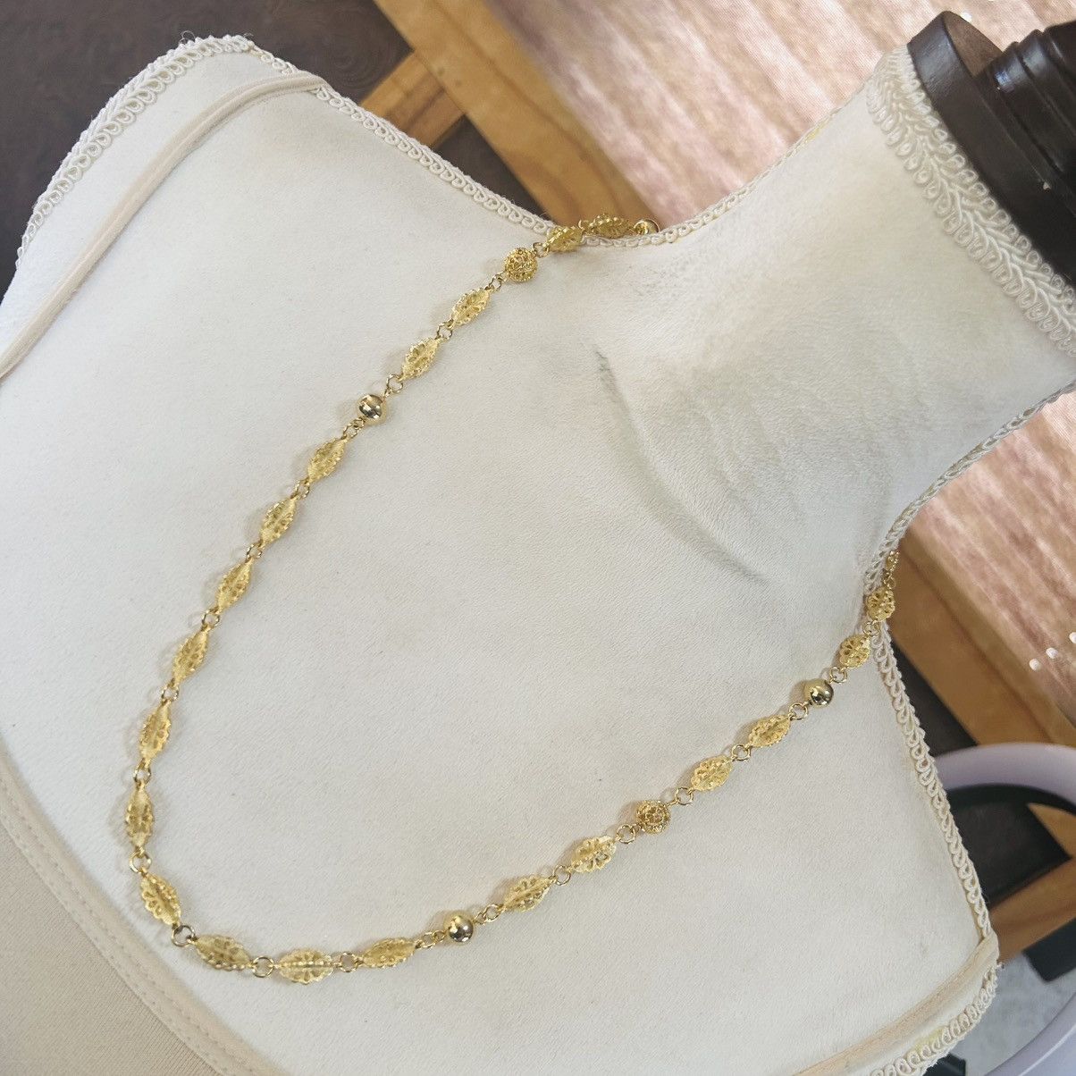 Vintage Vintage unique gold filigree link chain necklace Size ONE SIZE - 1 Thumbnail
