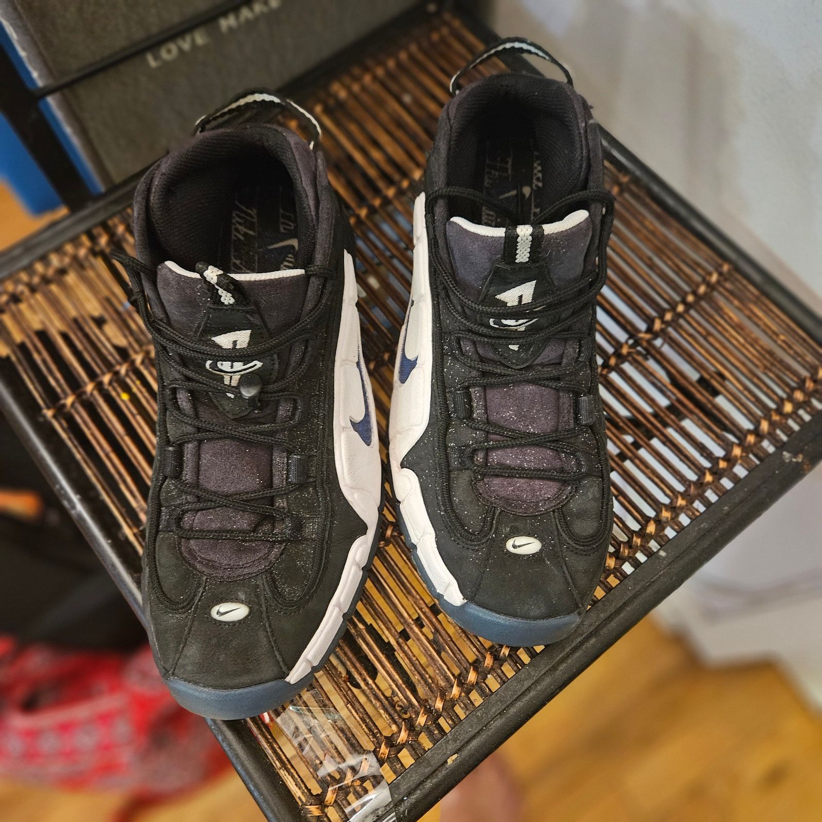 Nike Nike Air Max Penny 1 DM9130-001 Size 10.5 Black/White/Blue Size US 10.5 / EU 43-44 - 6 Thumbnail