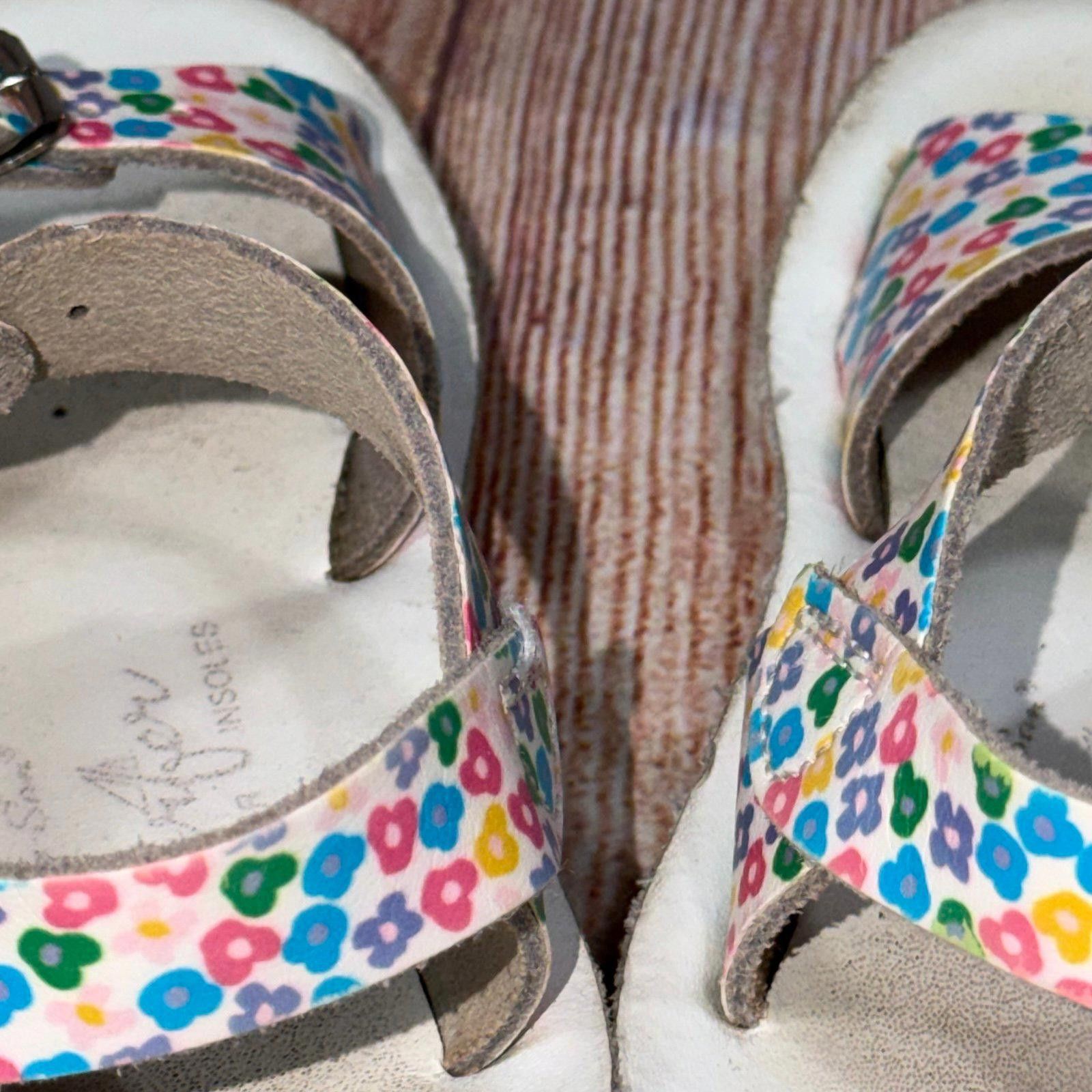 Other Salt Water Kids Floral Print Leather Sandals Size 8 Size US 8 / IT 38 - 7 Thumbnail