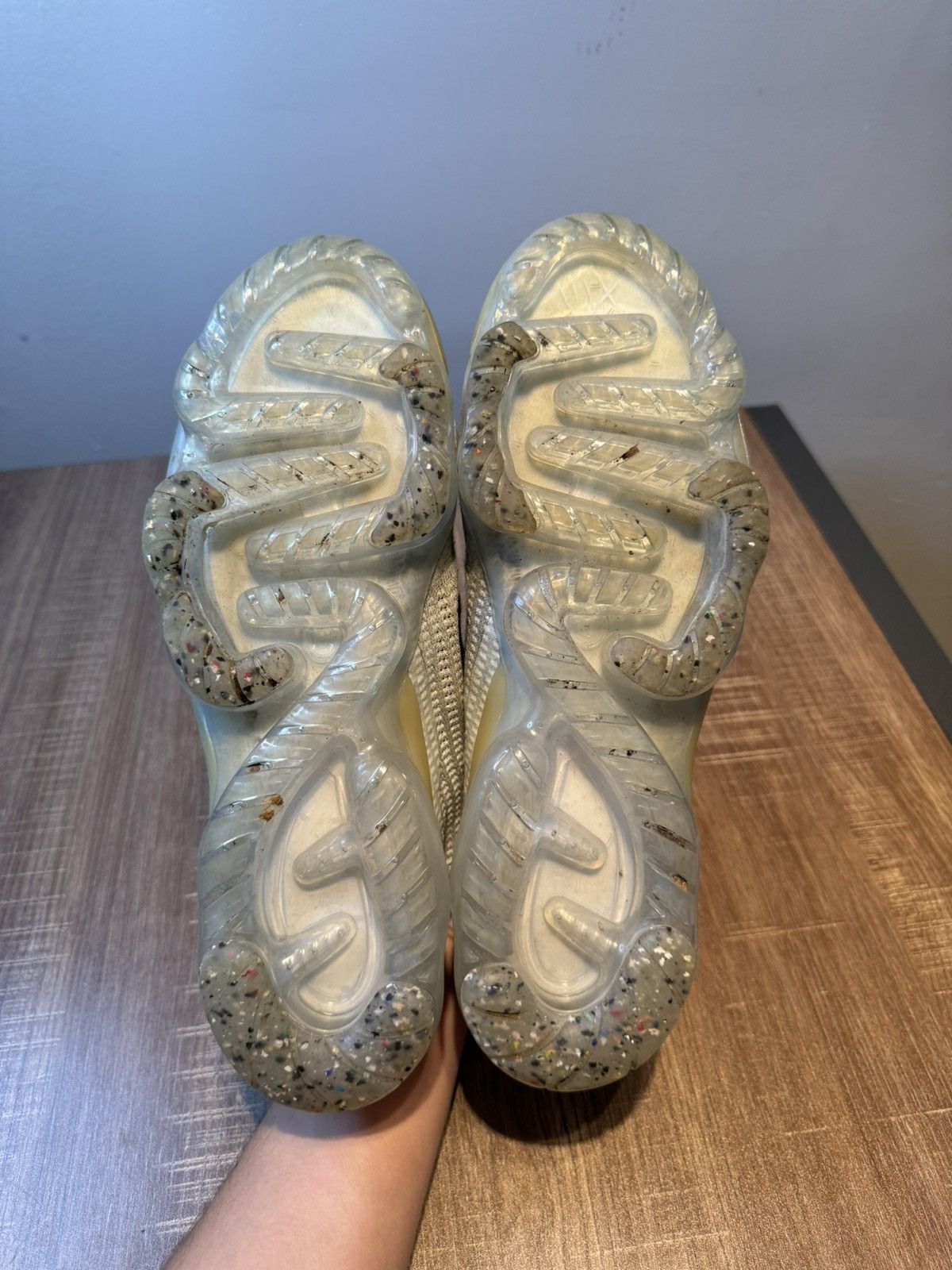 Nike Nike Air VaporMax 2021 Flyknit Metallic Silver Size Men 11.5 Size US 11.5 / EU 44-45 - 6 Thumbnail