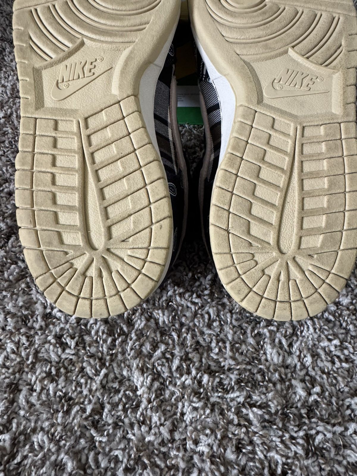 Nike × Travis Scott Nike SB Dunk Low Travis Scott Cactus Jack Size 12 Size US 12 / EU 45 - 5 Thumbnail