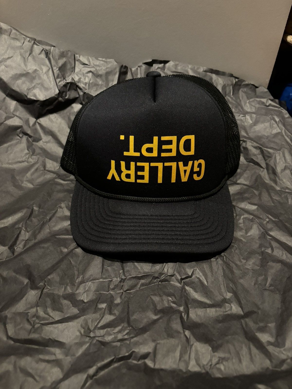 新品 GALLERY DEPT FUCKED UP TRUCKER HAT Fucked Up Trucker Cap - Black | Gallery Dept – Feature