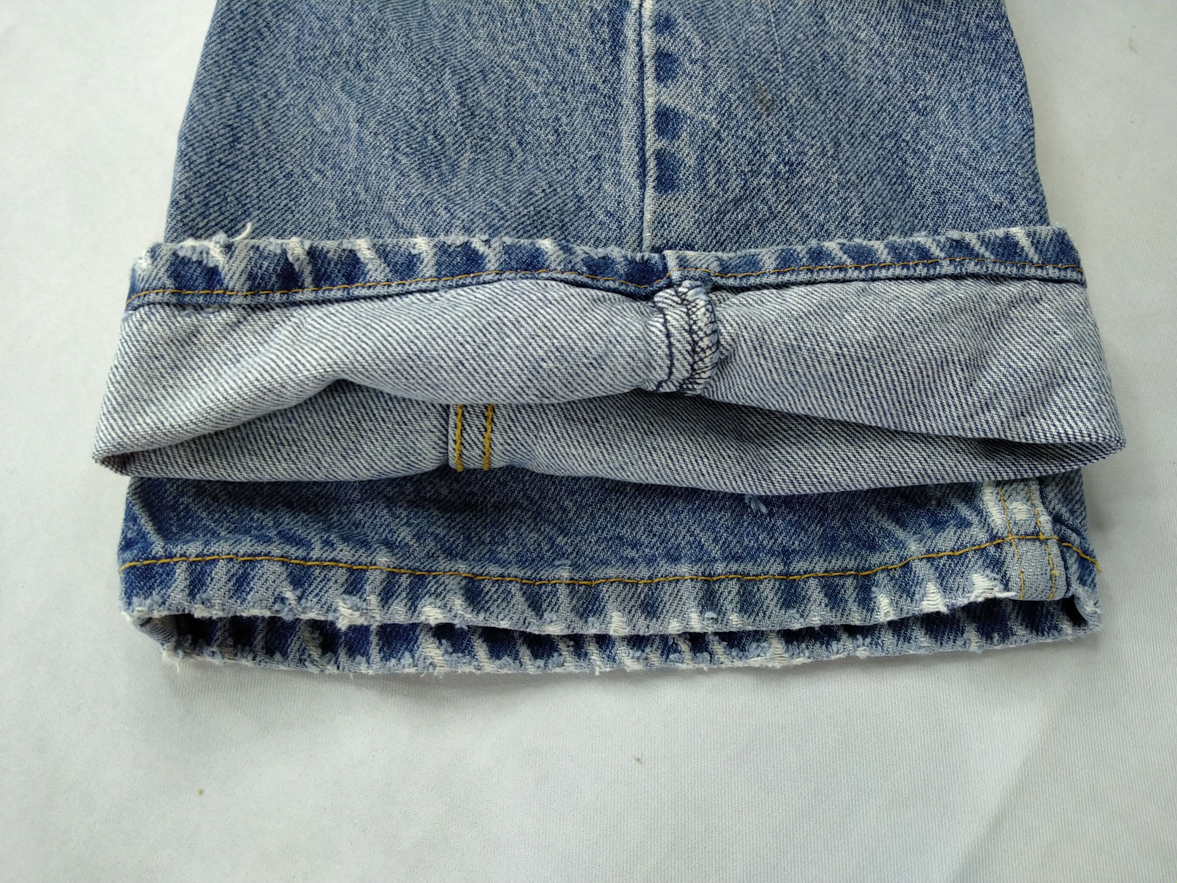 Levi's Vintage Levi's 505 Straight Fit 41 x 29 Denim -JN300 Size US 41 - 25 Thumbnail