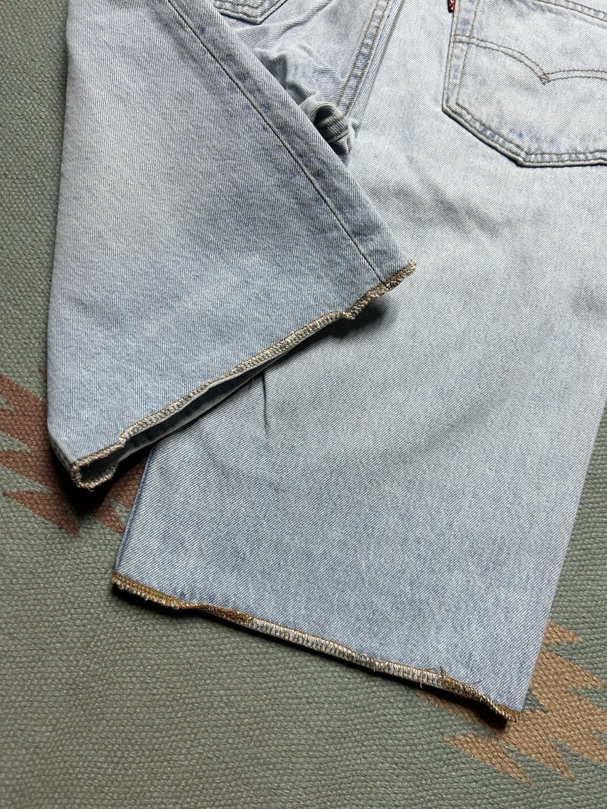 Vintage Vtg Levis 501 jean shorts jorts button fly light wash USA 32 Size US 32 / EU 48 - 3 Thumbnail