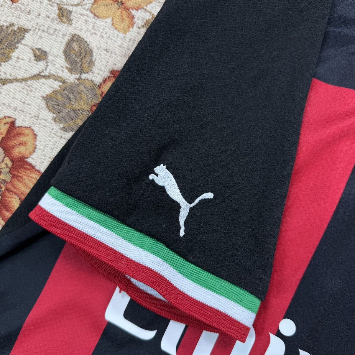 Puma AC Milan 2022/23 Puma Soccer Jersey Home Kit Serie A Size US S / EU 44-46 / 1 - 8 Thumbnail
