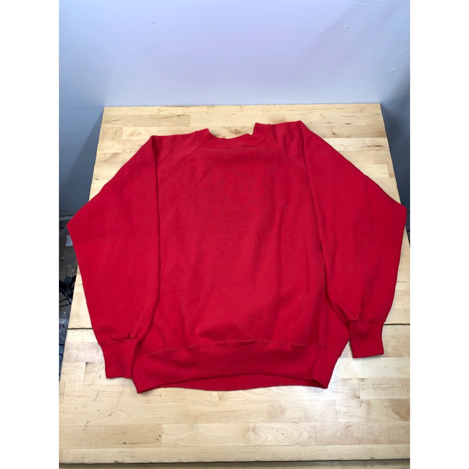 Vintage VINTAGE Ultra Sweats Christmas Sweatshirt Red XL 1980s Ive Been Mistletoed USA Shirts Mens Size US XL / EU 56 / 4 - 3 Thumbnail