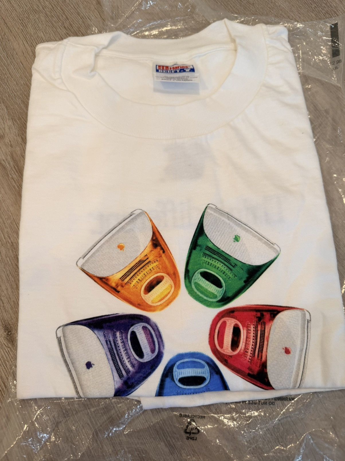 Apple Vintage Apple Yum T-Shirt Size US L / EU 52-54 / 3 - 4 Thumbnail