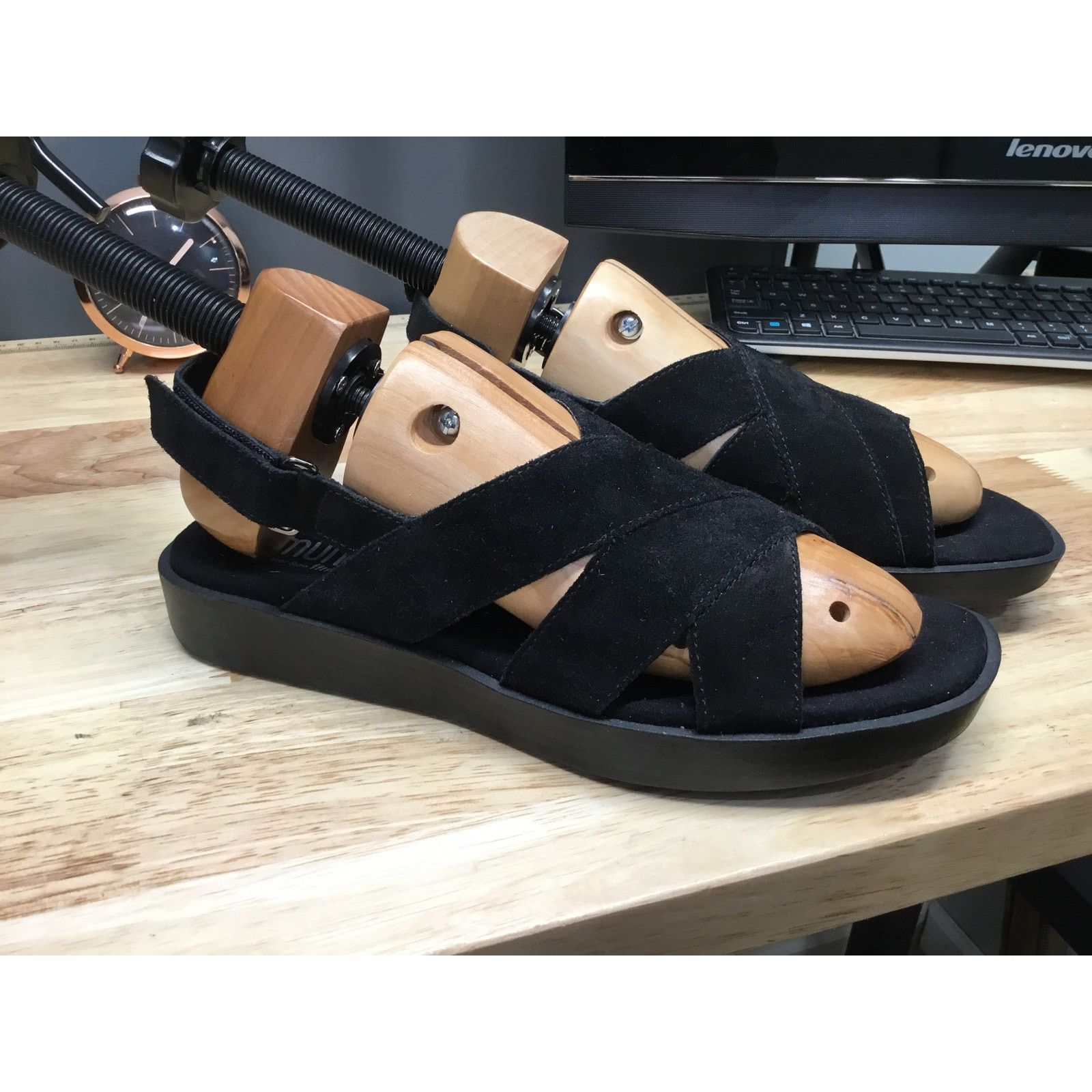 Other Munro Micah Crisscross Slingback Black Suede Sandals Women 8 Size US 8 / IT 38 - 2 Thumbnail
