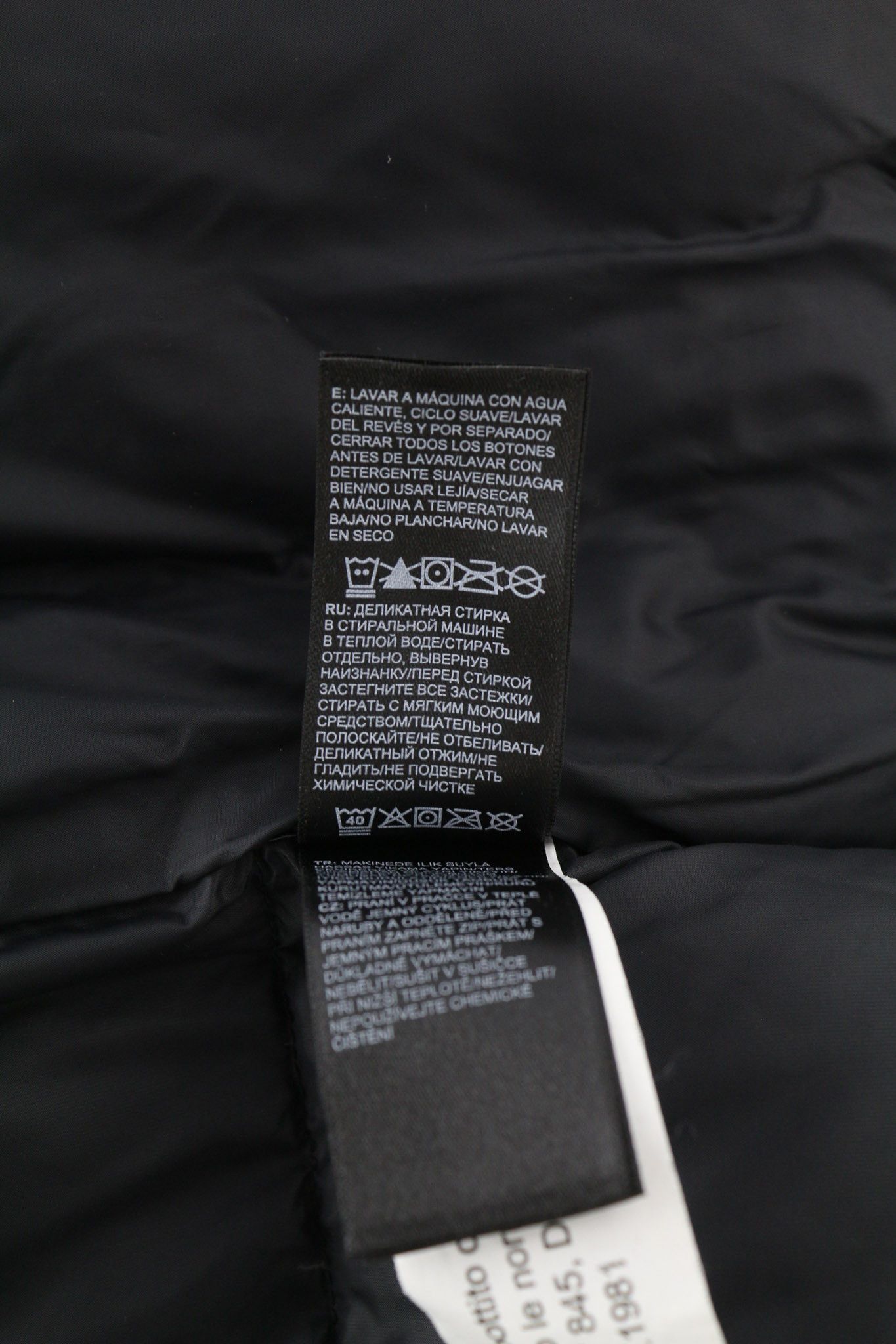 The North Face DIABLO S Black 700 Down Zipper Logo Puffer Jacket 80501 Size US S / EU 44-46 / 1 - 8 Thumbnail