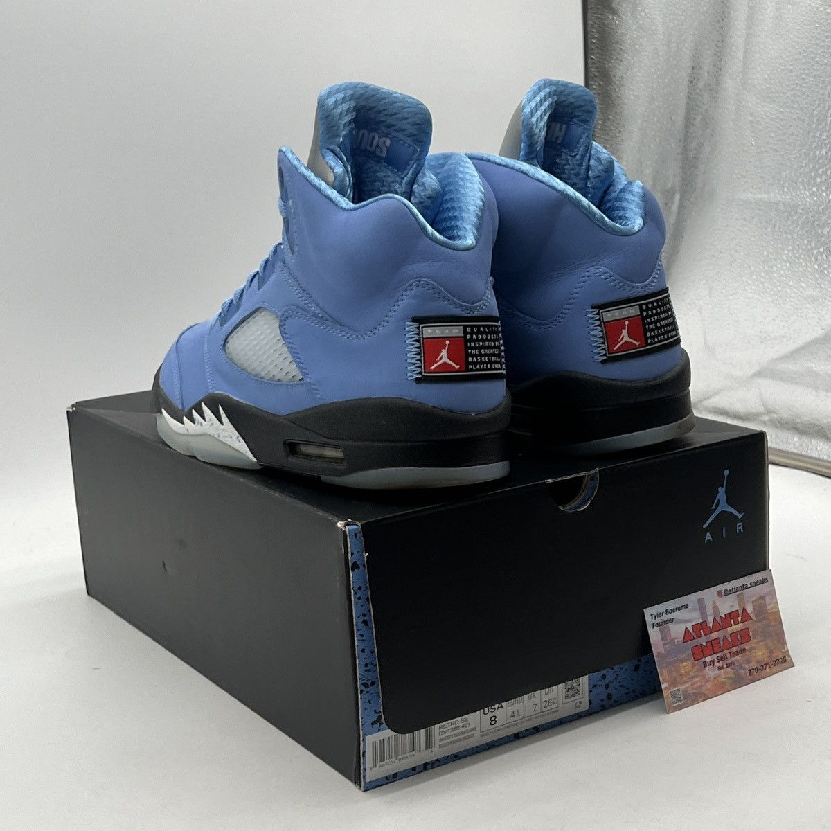 Jordan Brand Air Jordan 5 UNC Size US 8 / EU 41 - 4 Thumbnail