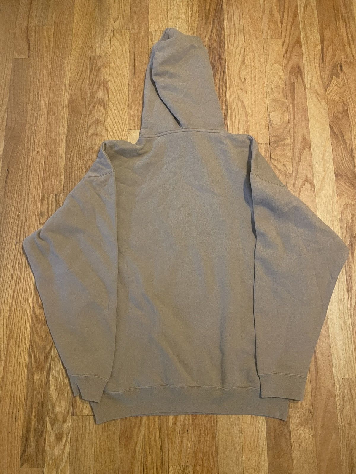 Balenciaga New Balenciaga Tonal Logo Hoodie Size Large Size US L / EU 52-54 / 3 - 8 Thumbnail