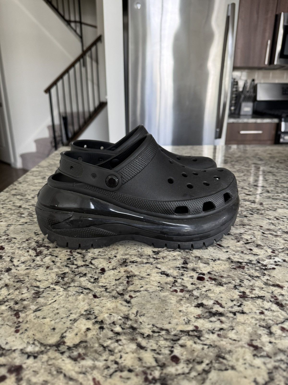 Crocs Crocs Mega Crush Clog Size US 8 / EU 41 - 4 Thumbnail