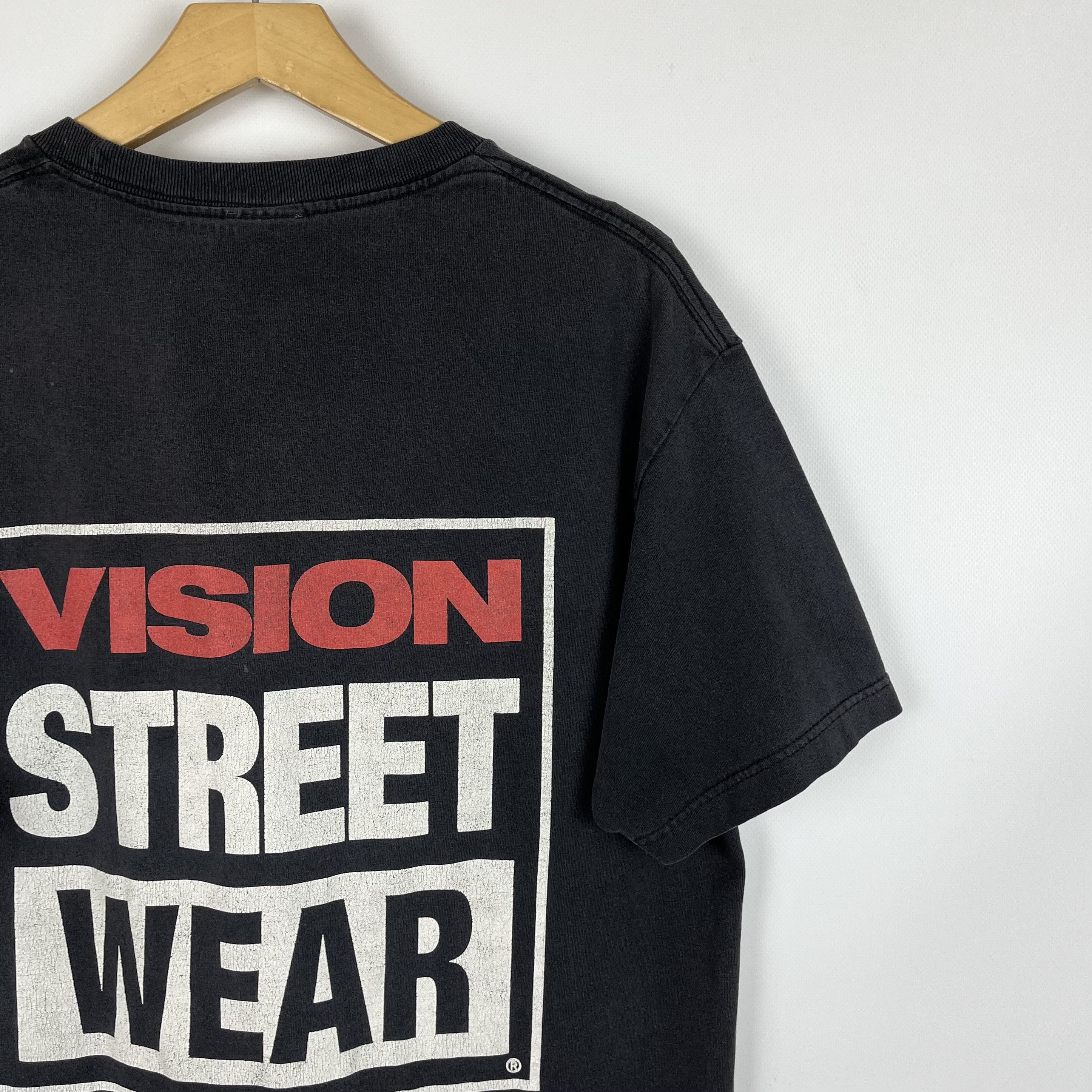 Vision Streetwear Vintage Vision Streetwear Big Logo T Shirt 1987 Size US L / EU 52-54 / 3 - 19 Thumbnail