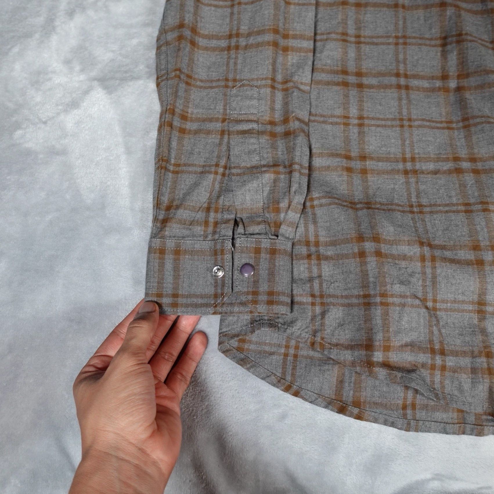Vintage VINTAGE Flynt Western Men’s Casual Shirt L Gray Plaid Long Sleeve Snap Button-Up 90s Cowboy Slim Fit Size US L / EU 52-54 / 3 - 3 Thumbnail