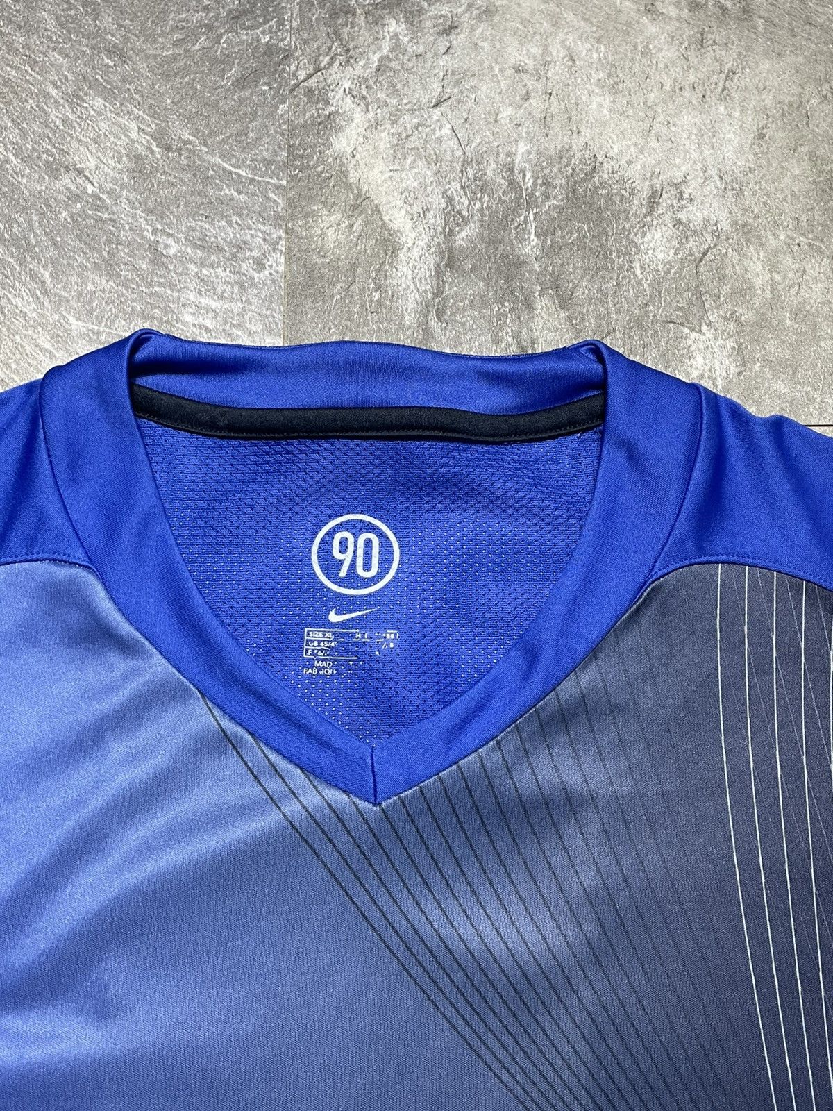 Nike Nike Total 90 Vintage T-Shit Big Logo Swoosh Drill Tn Shox Size US XL / EU 56 / 4 - 6 Thumbnail