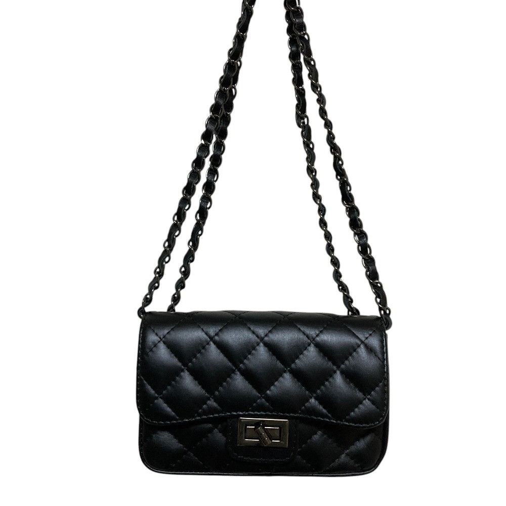 Other Other AULENTTI Quilted Chain Shoulder Bag Leather Shoulder Bag DUTY FREE for USA Size ONE SIZE - 1 Thumbnail
