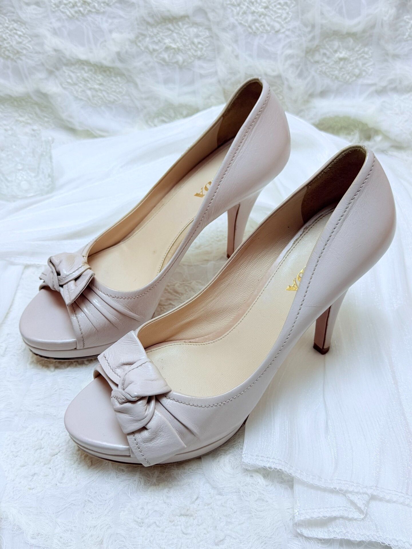 Prada Prada Leather Pink Lowtop Sneakers us_6-5 Women Size US 6.5 / IT 36.5 - 1 Thumbnail