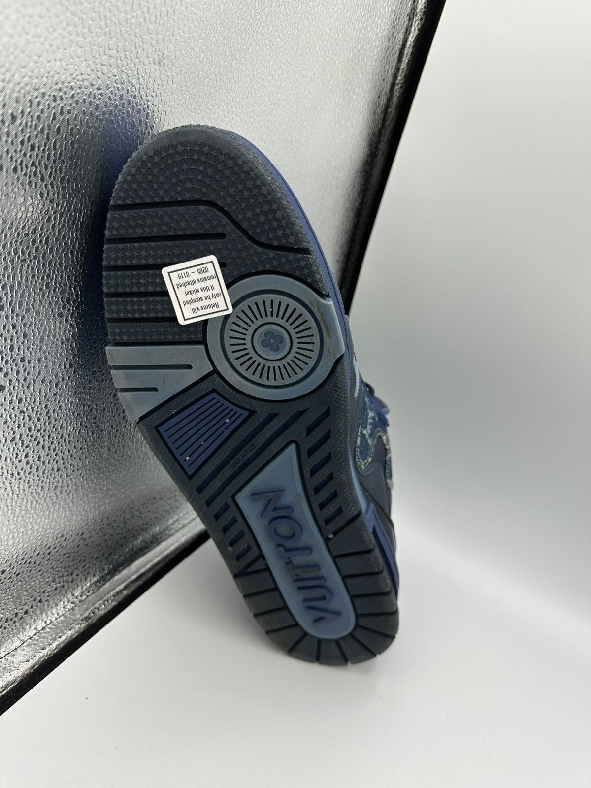 Louis Vuitton × Nigo Louis Vuitton x Nigo Sneakers Size US 9 / EU 42 - 21 Thumbnail