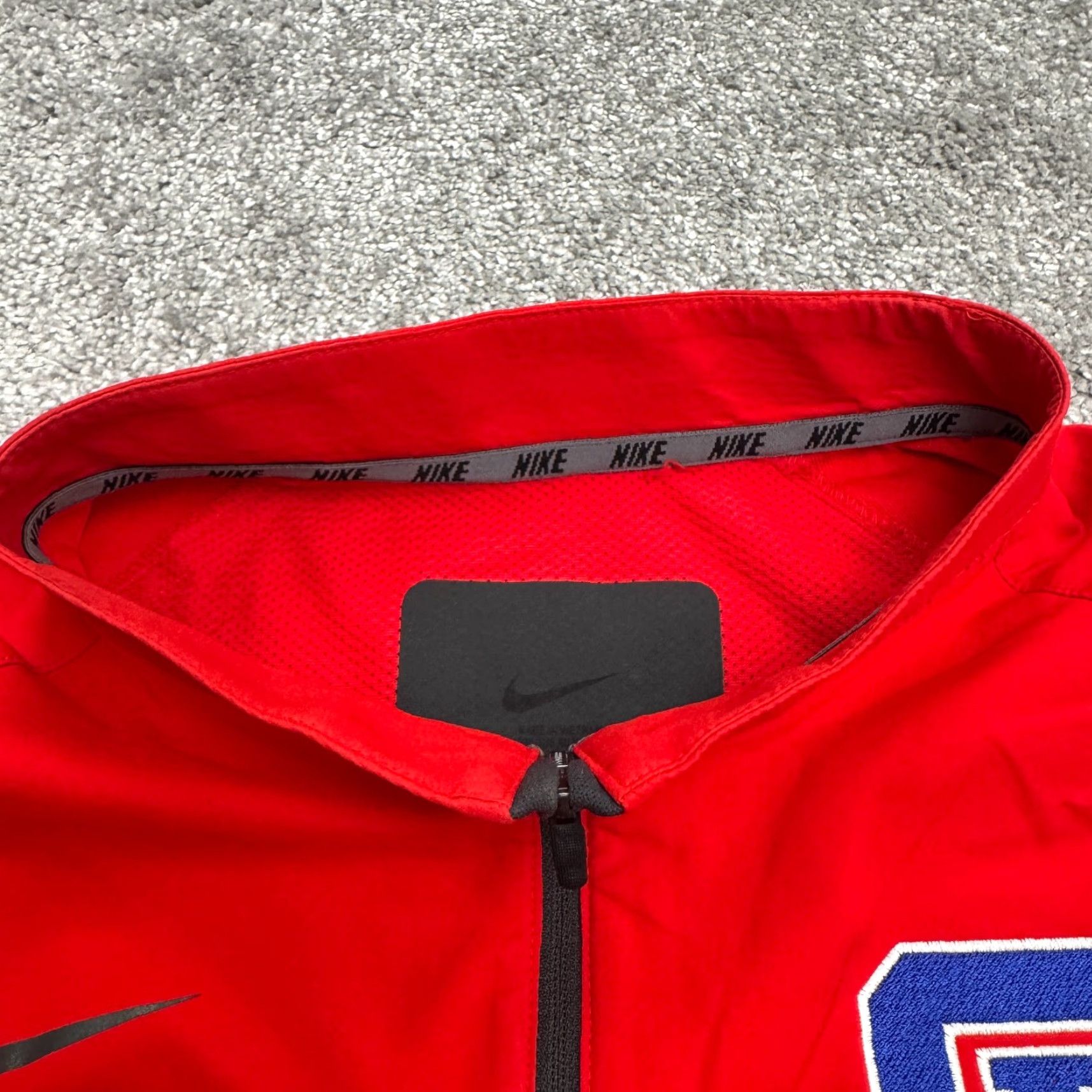 Nike Nike Full Zip Windbreaker Track Jacket Mens XL Red Embroidered Logo Team SI Logo Athletic Outerwear Size US XL / EU 56 / 4 - 7 Thumbnail