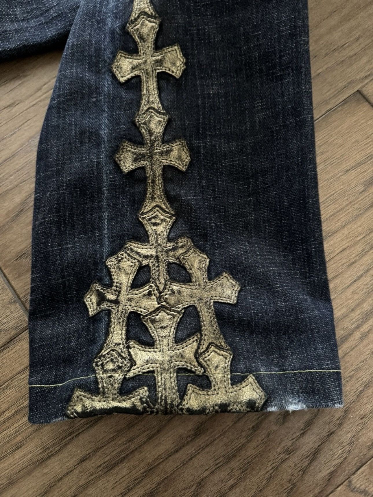 Chrome Hearts Chrome Hearts Notify Custom Gold Leather Cross Patch Denim Size 27" / US 4 / IT 40 - 18 Thumbnail