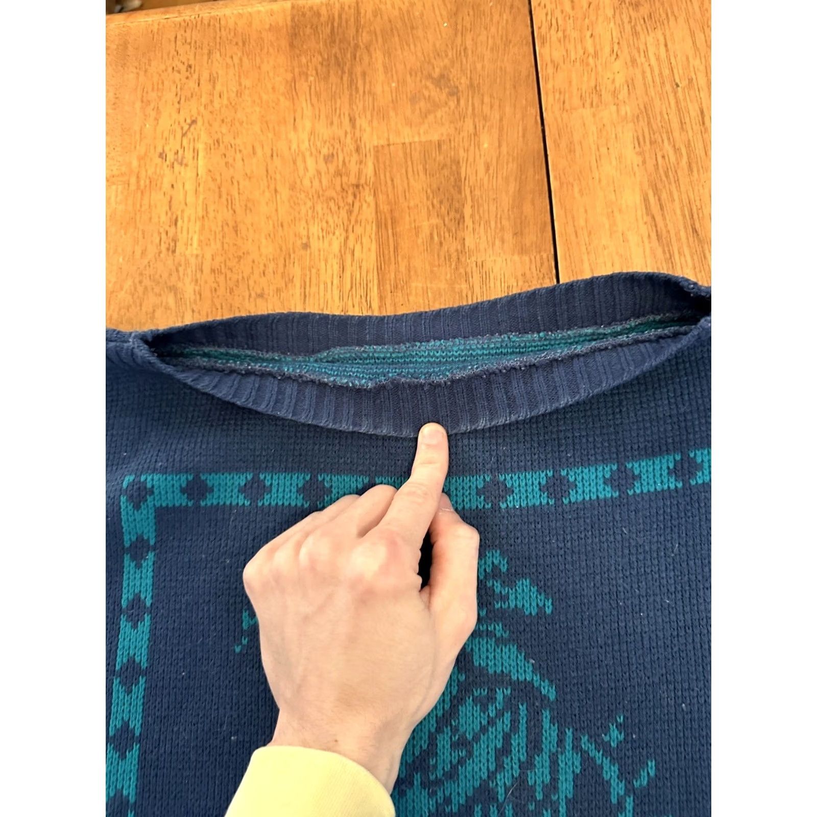 Vintage VINTAGE 90s Golfer Knit Sweater XL Blue Wool Graphic Crew Neck Casual Mens Size US XL / EU 56 / 4 - 3 Thumbnail