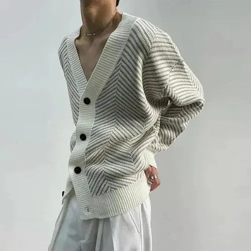 Aran Isles Knitwear × Japanese Brand Luxury Knitted Printed Buttons Cardigan Size US M / EU 48-50 / 2 - 1 Thumbnail