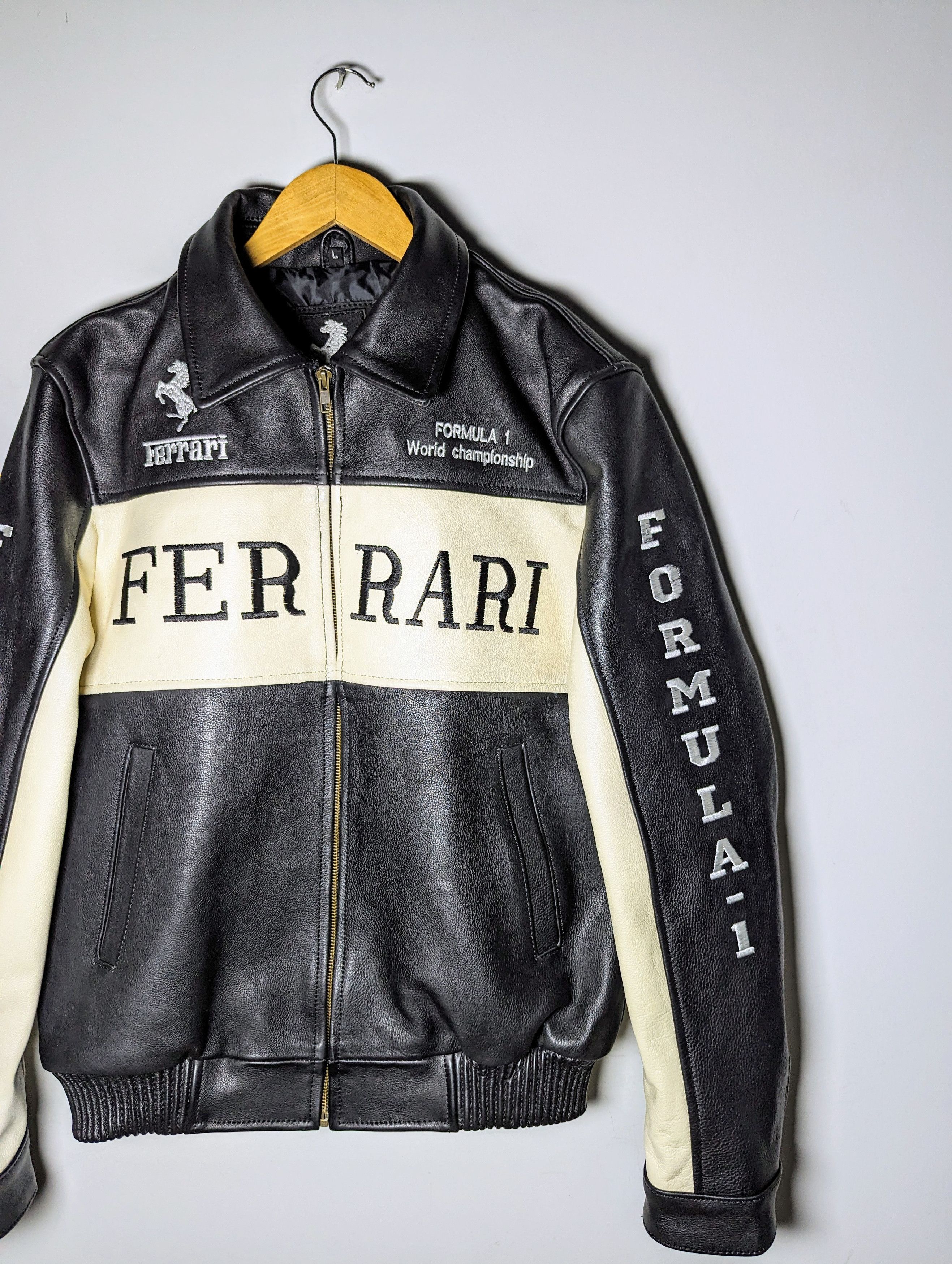 Ferrari 🔥 FERRARI 🔥 RACING LEATHER JACKET BOMBER FIT Size US L / EU 52-54 / 3 - 4 Thumbnail