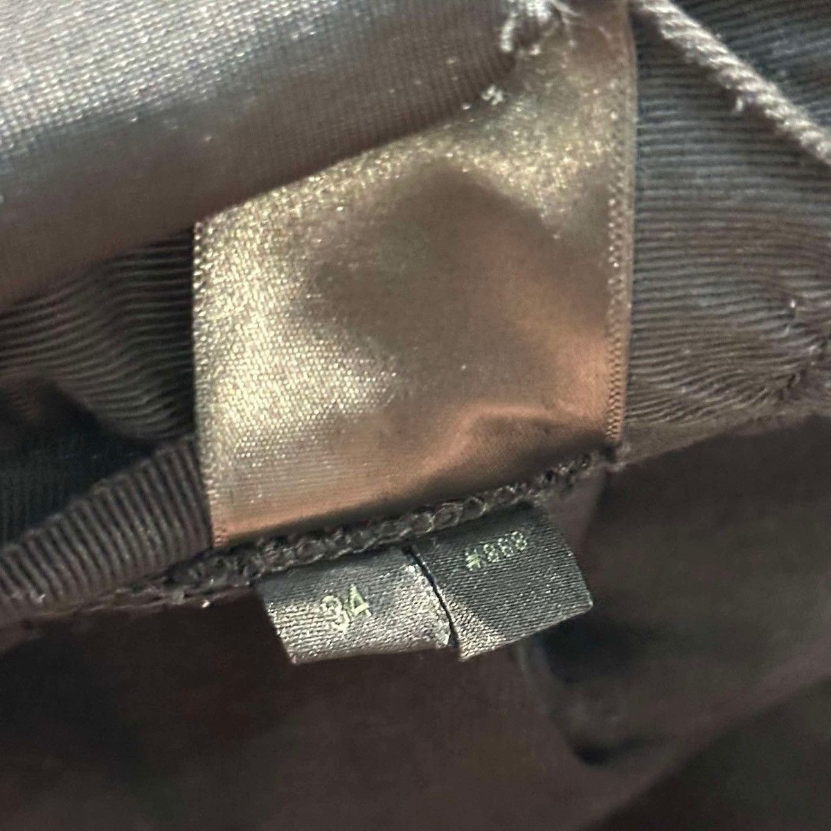 Amiri × Hypebeast AMIRI DESTROYED DENIM PANTS Size US 34 / EU 50 - 11 Thumbnail