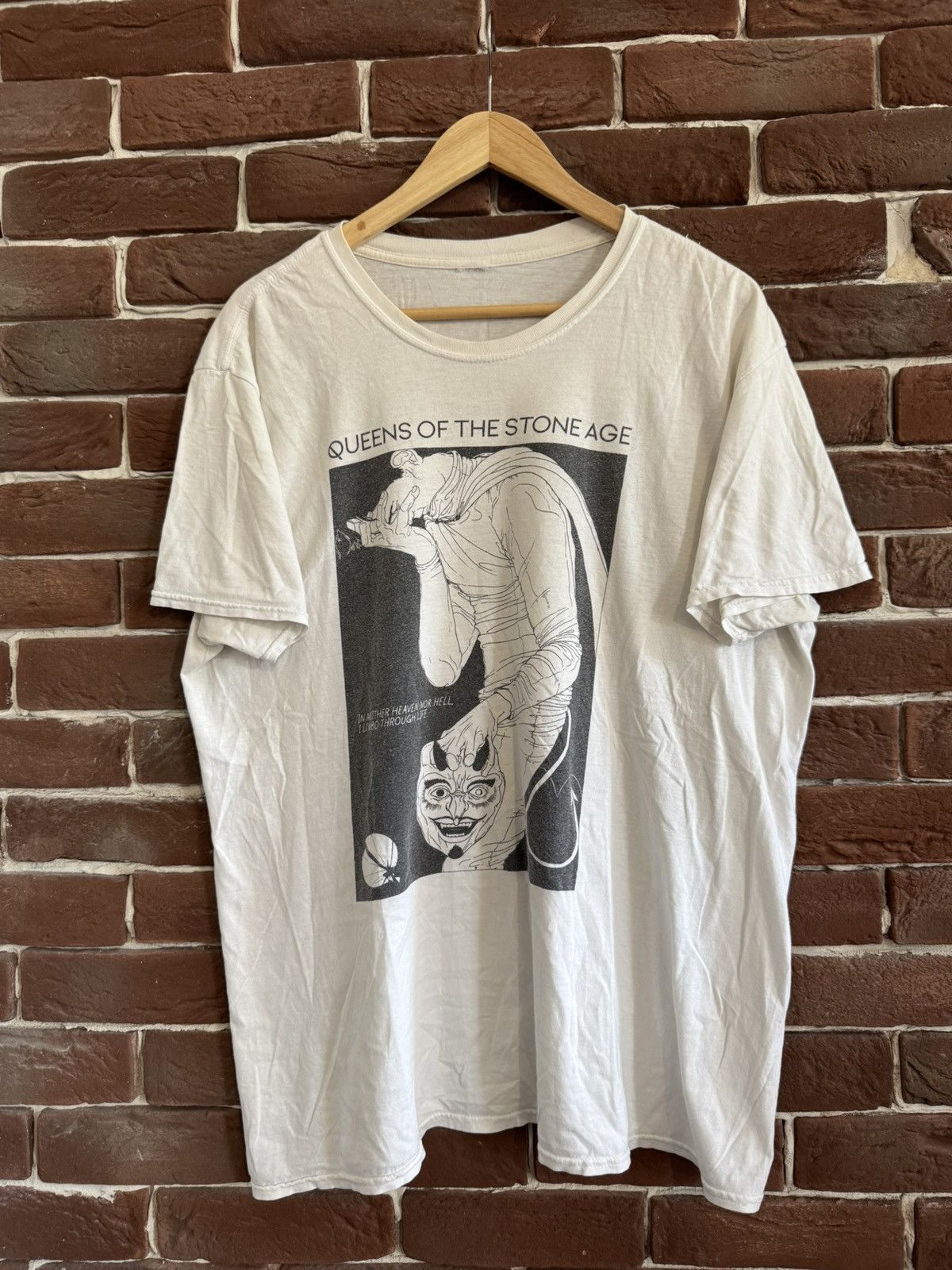 Band Tees × Vintage Rare Y2K Queens Of The Stone Age Devil Rock Band Tshirt XL Size US XL / EU 56 / 4 - 1 Thumbnail