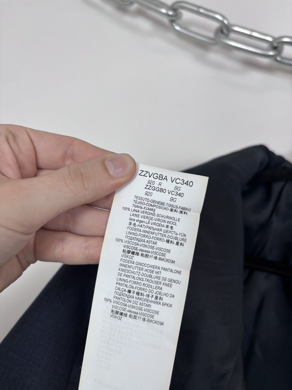 Armani Collezioni Armani Collezioni Men’s 2-Piece Navy Blue Wool Suit Size 40R - 16 Thumbnail