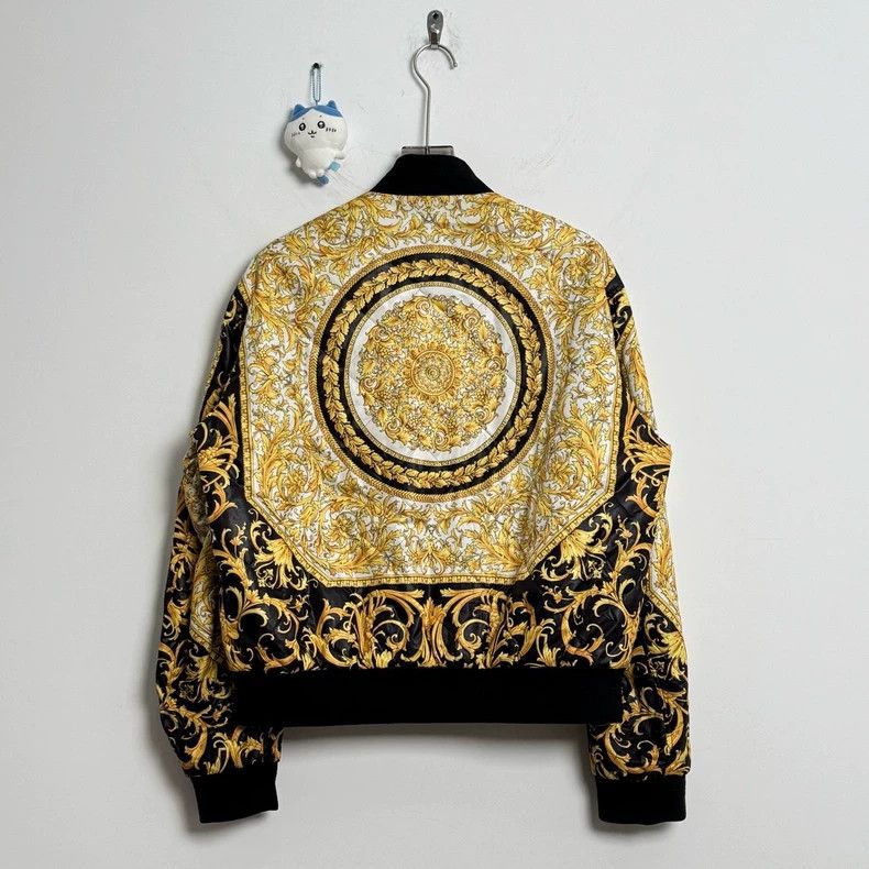 Versace Versace The main line is reversible with a printed cotton Size US M / EU 48-50 / 2 - 2 Thumbnail