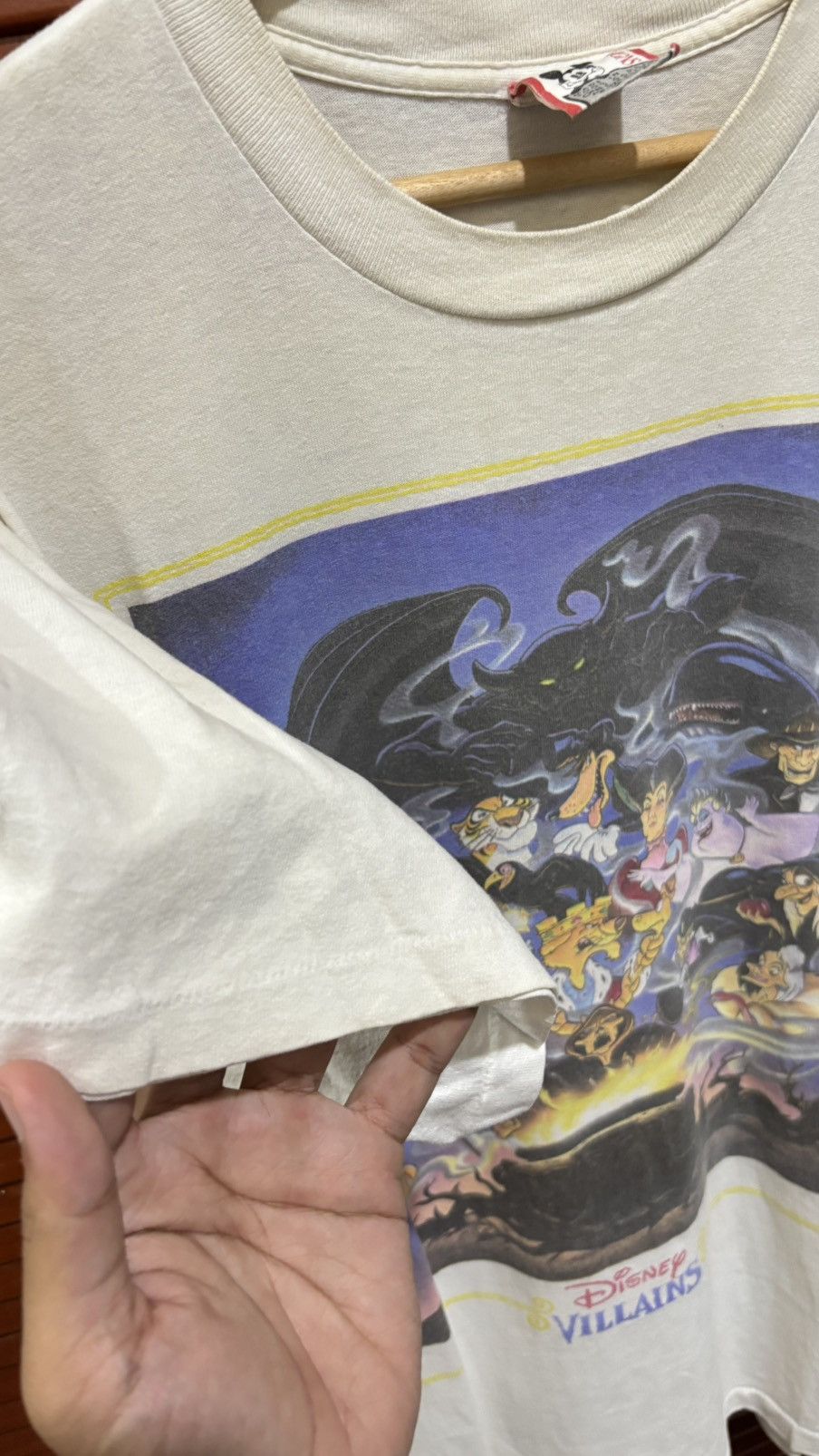 Disney Disney Designs Villains T Shirt One Size Vintage Evil Size US XL / EU 56 / 4 - 3 Thumbnail