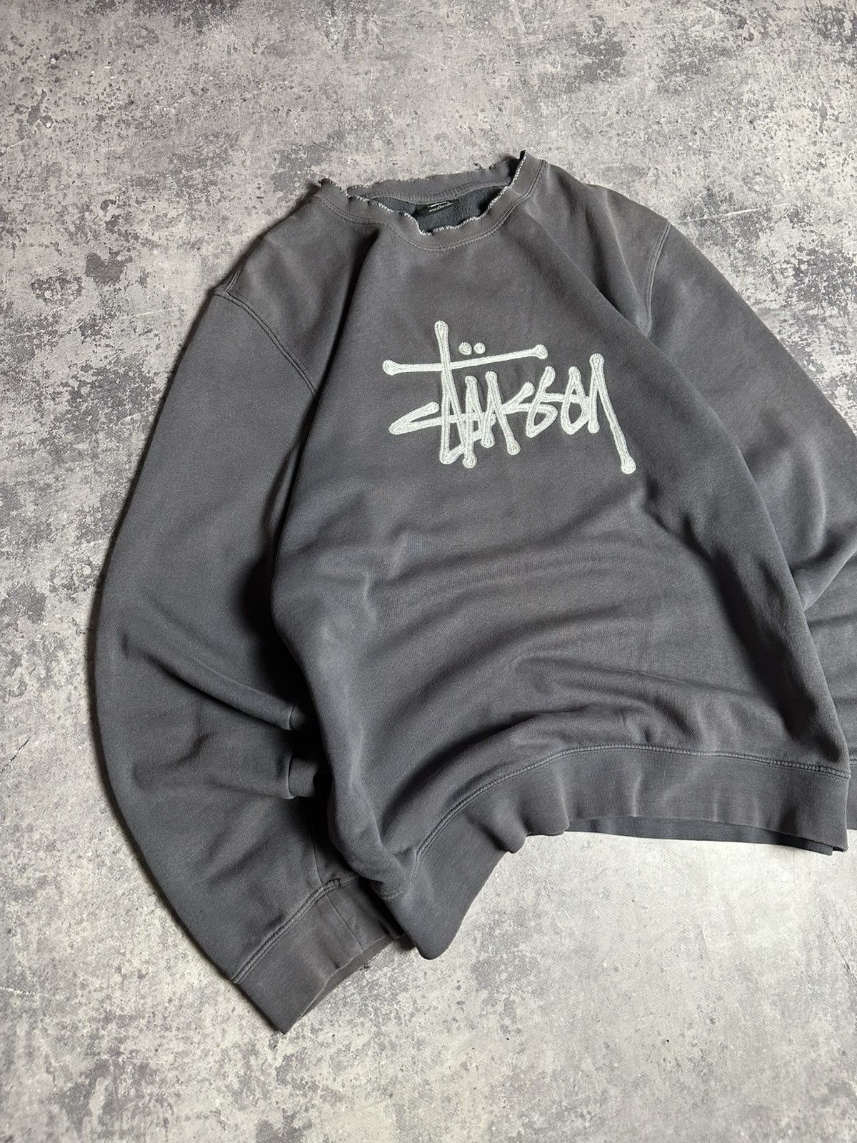 Stussy Y2K Made in USA Stussy Crewneck Pullover Logo Grey Size US L / EU 52-54 / 3 - 2 Thumbnail